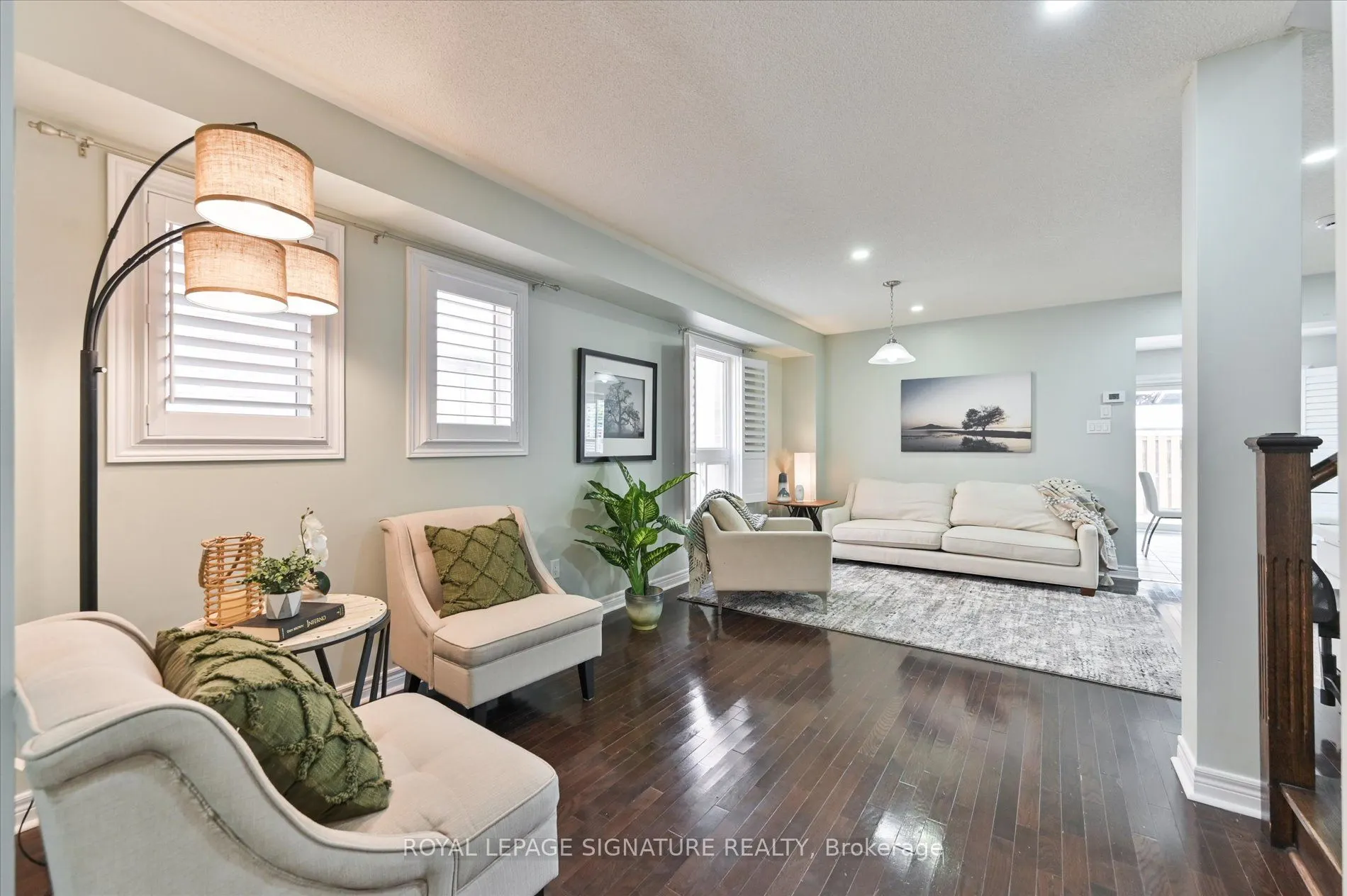 5 Thornbush Boulevard
