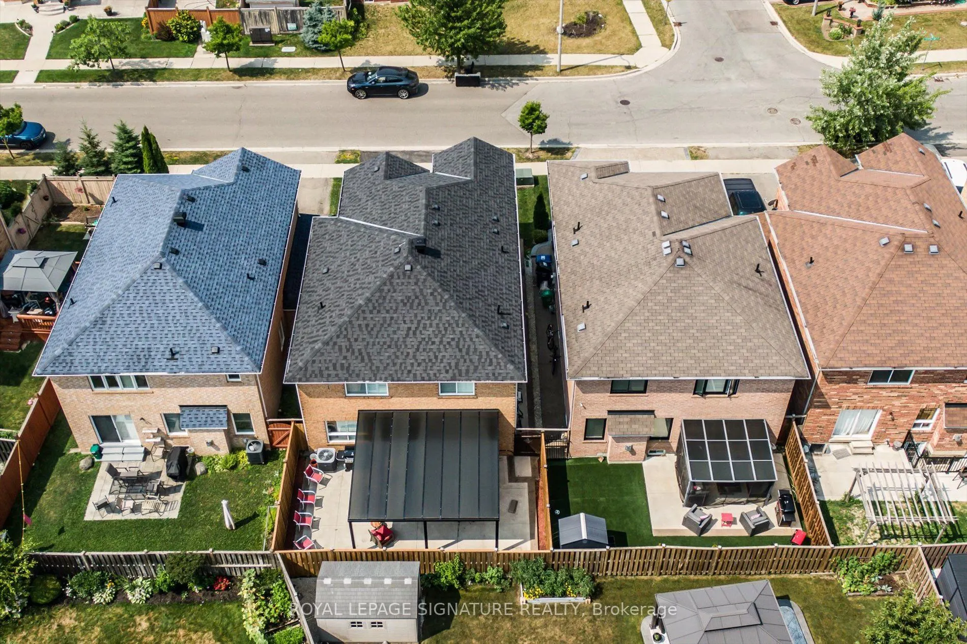 5 Thornbush Boulevard