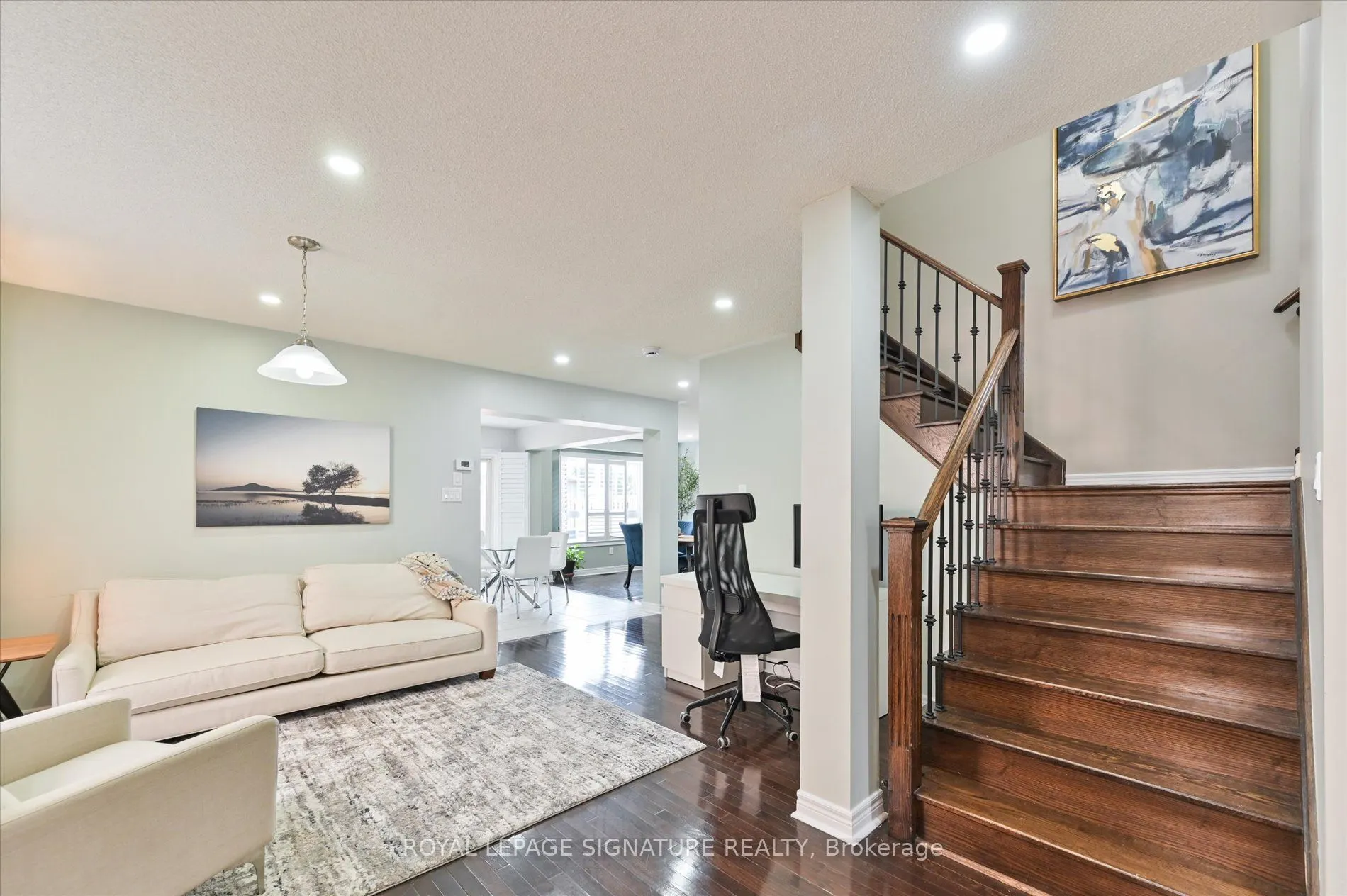 5 Thornbush Boulevard