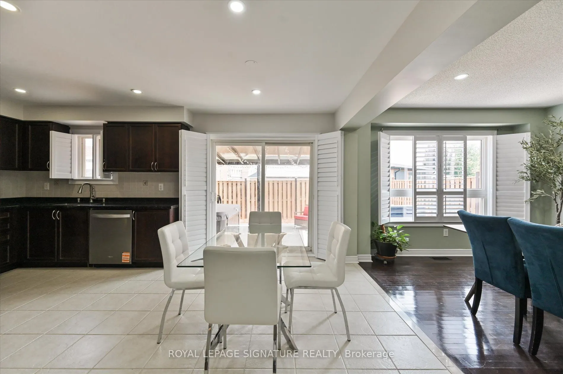 5 Thornbush Boulevard