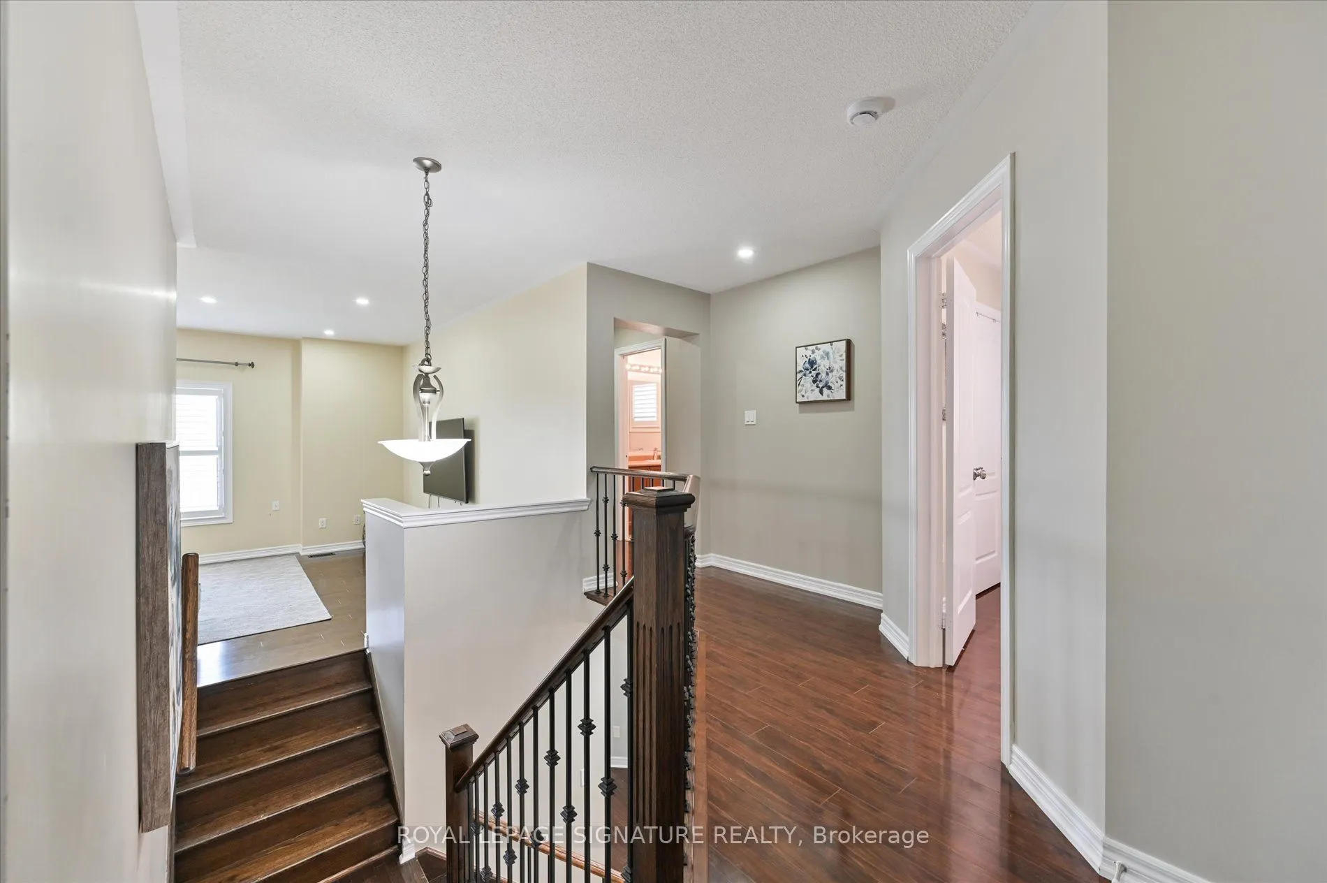 5 Thornbush Boulevard