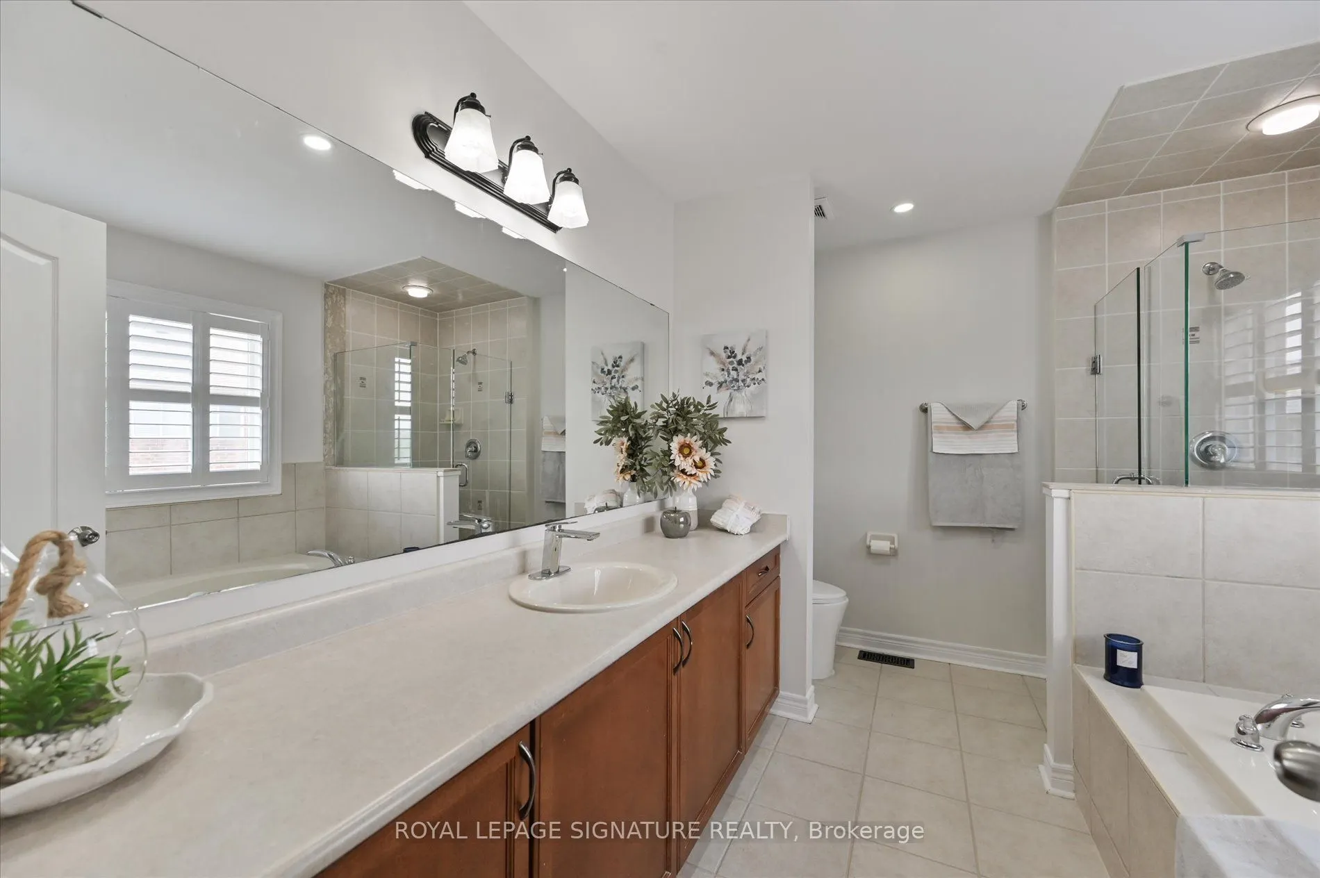 5 Thornbush Boulevard