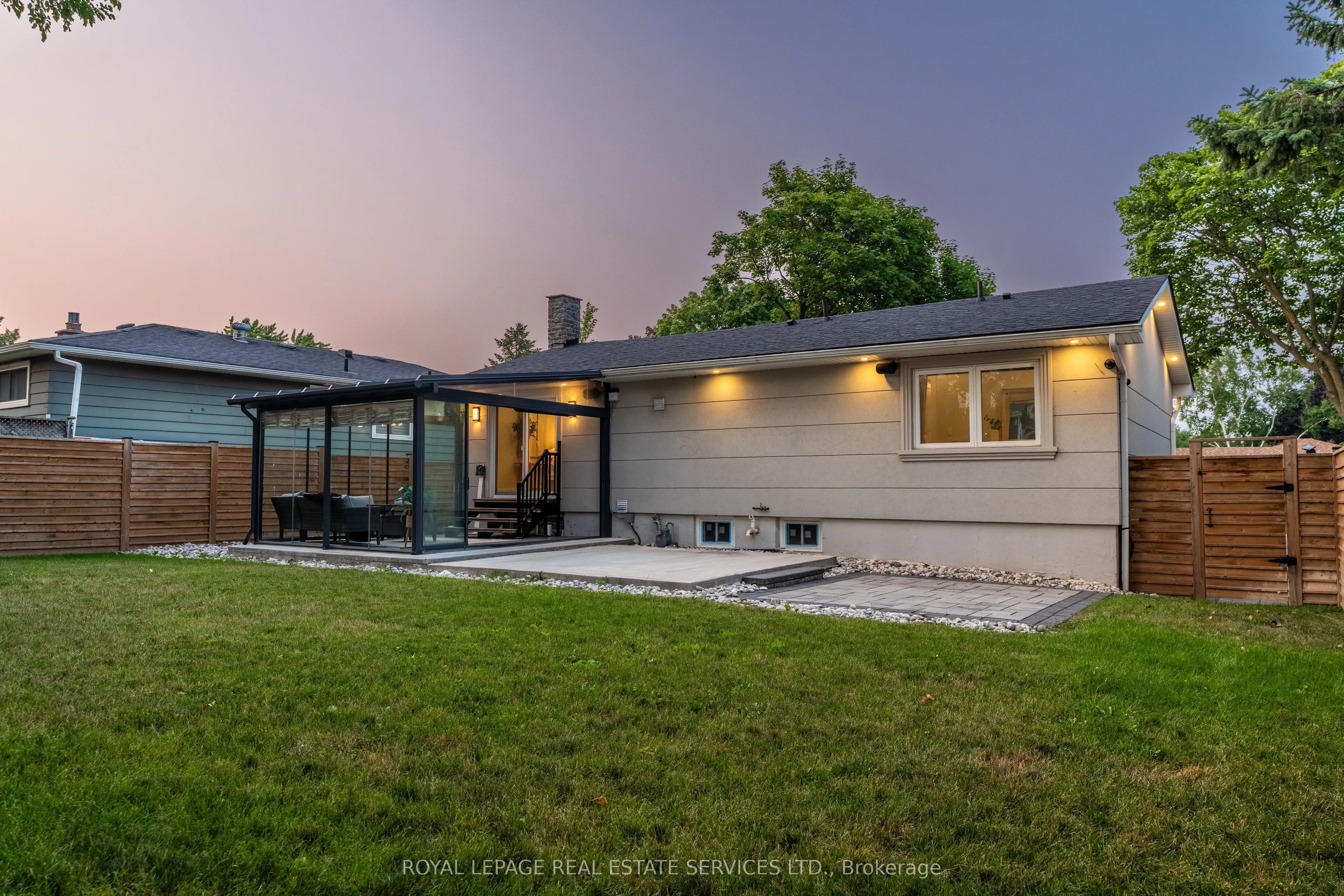 2503 Yarmouth Crescent