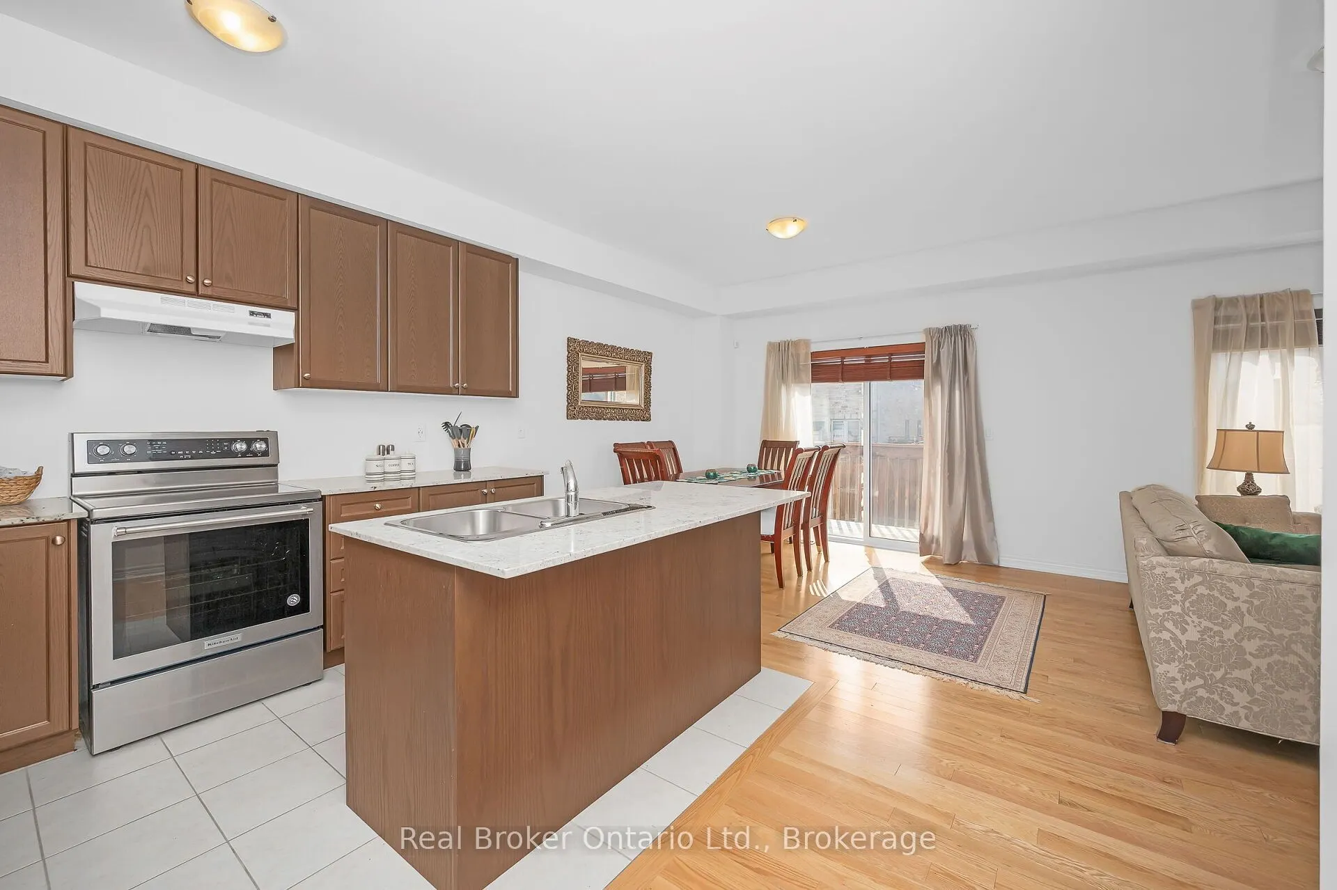 3900 Koenig Road