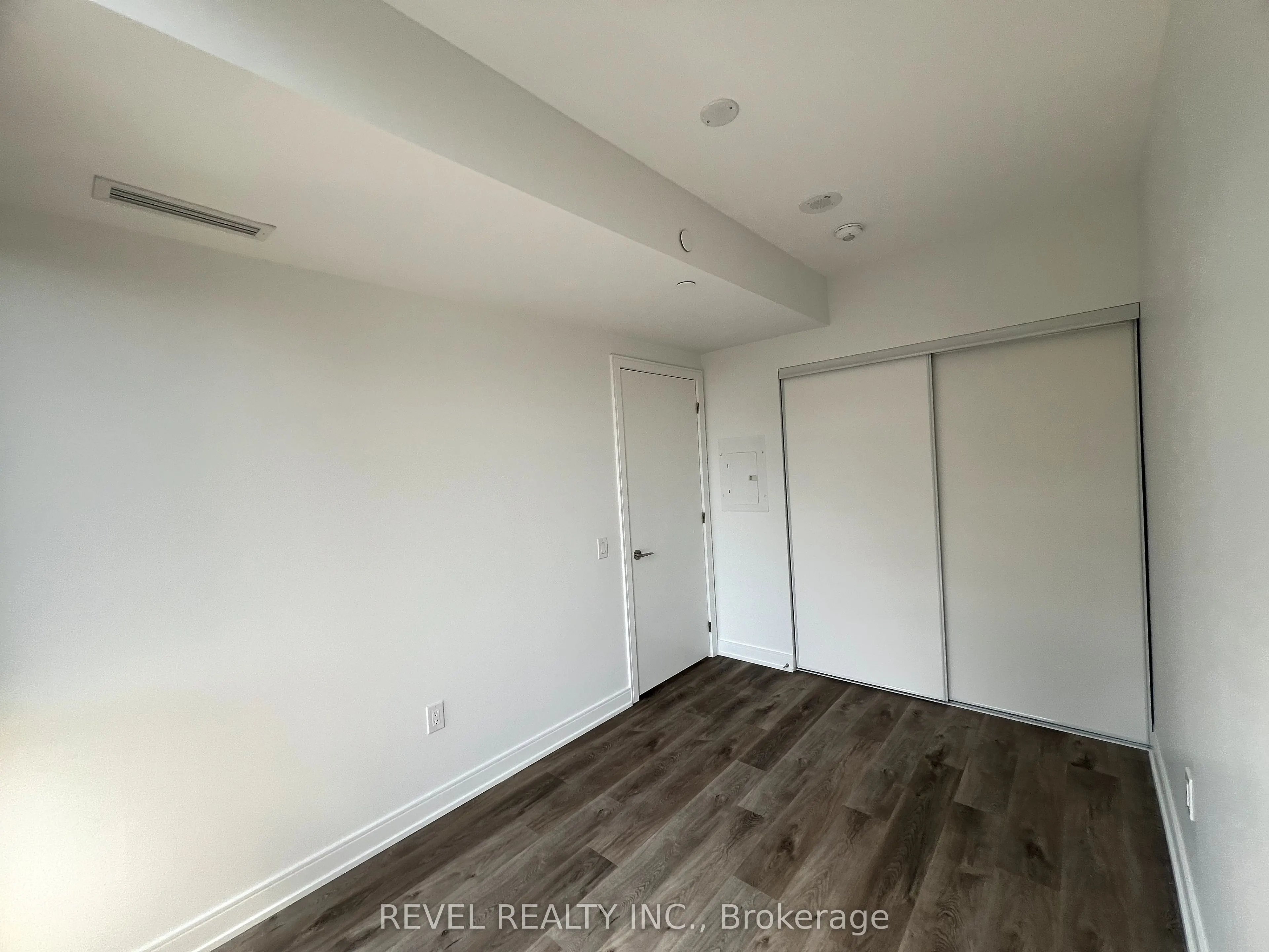 3009 Novar Road, #218