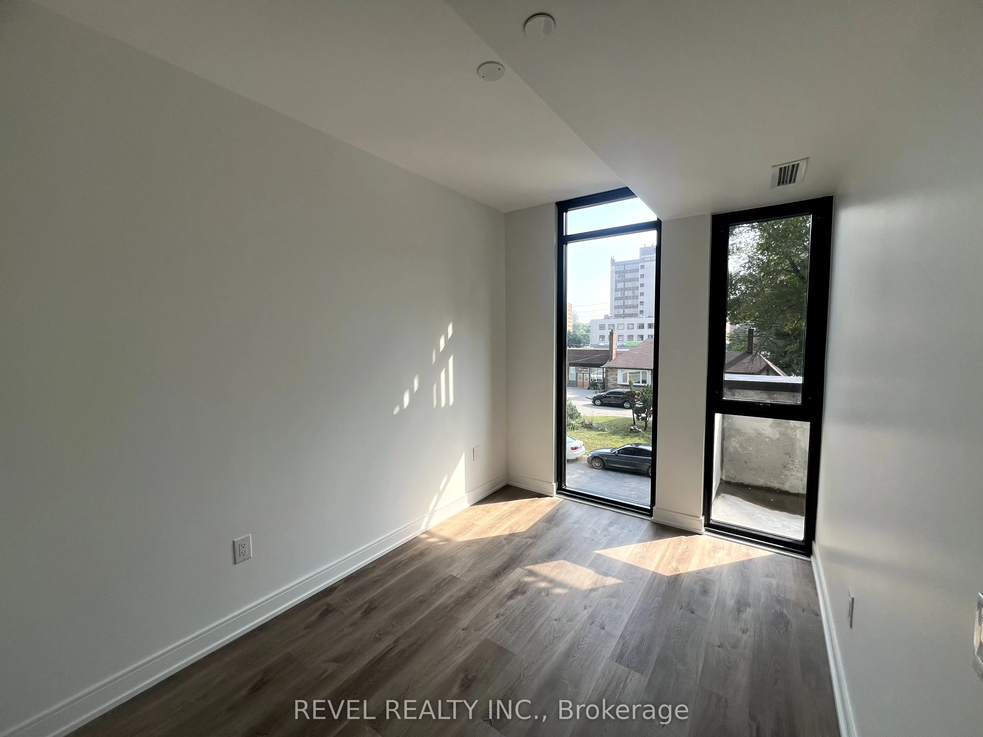 3009 Novar Road, #218