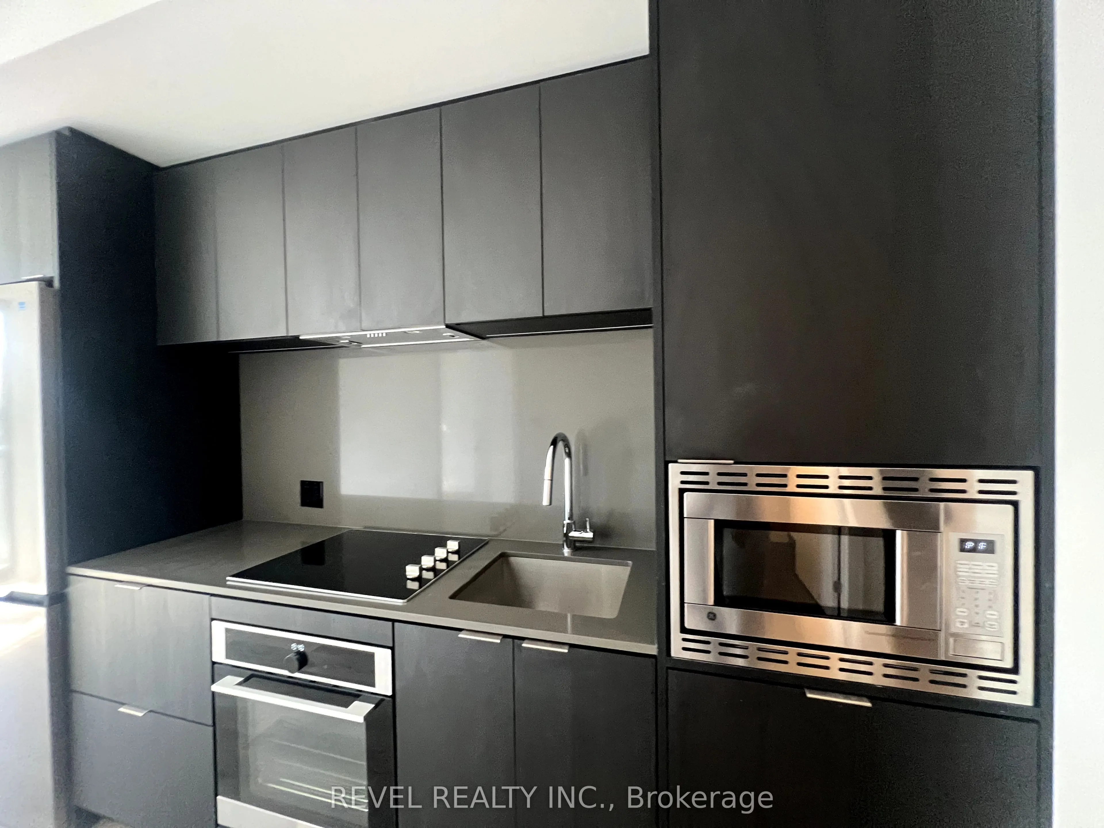 3009 Novar Road, #218