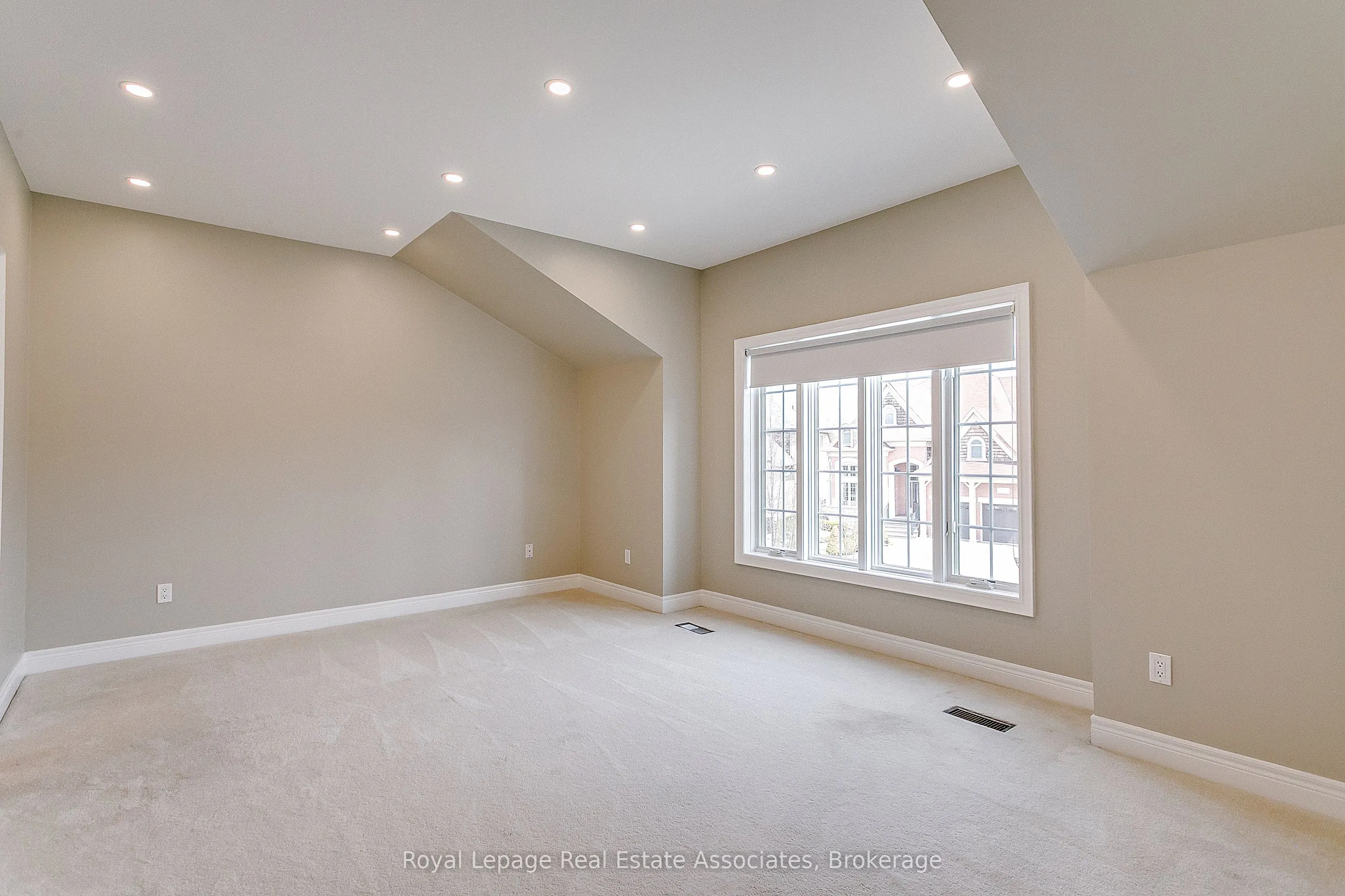 2346 Rock Point Drive
