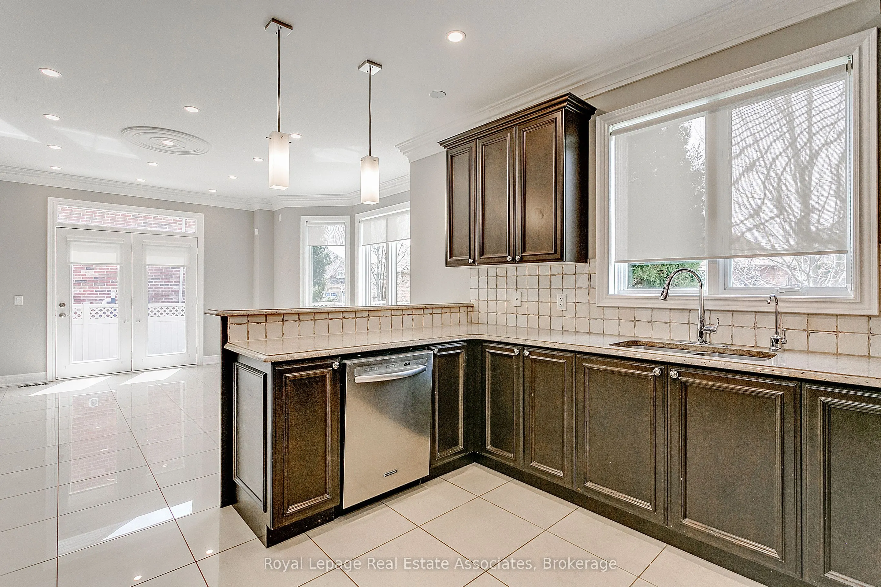 2346 Rock Point Drive