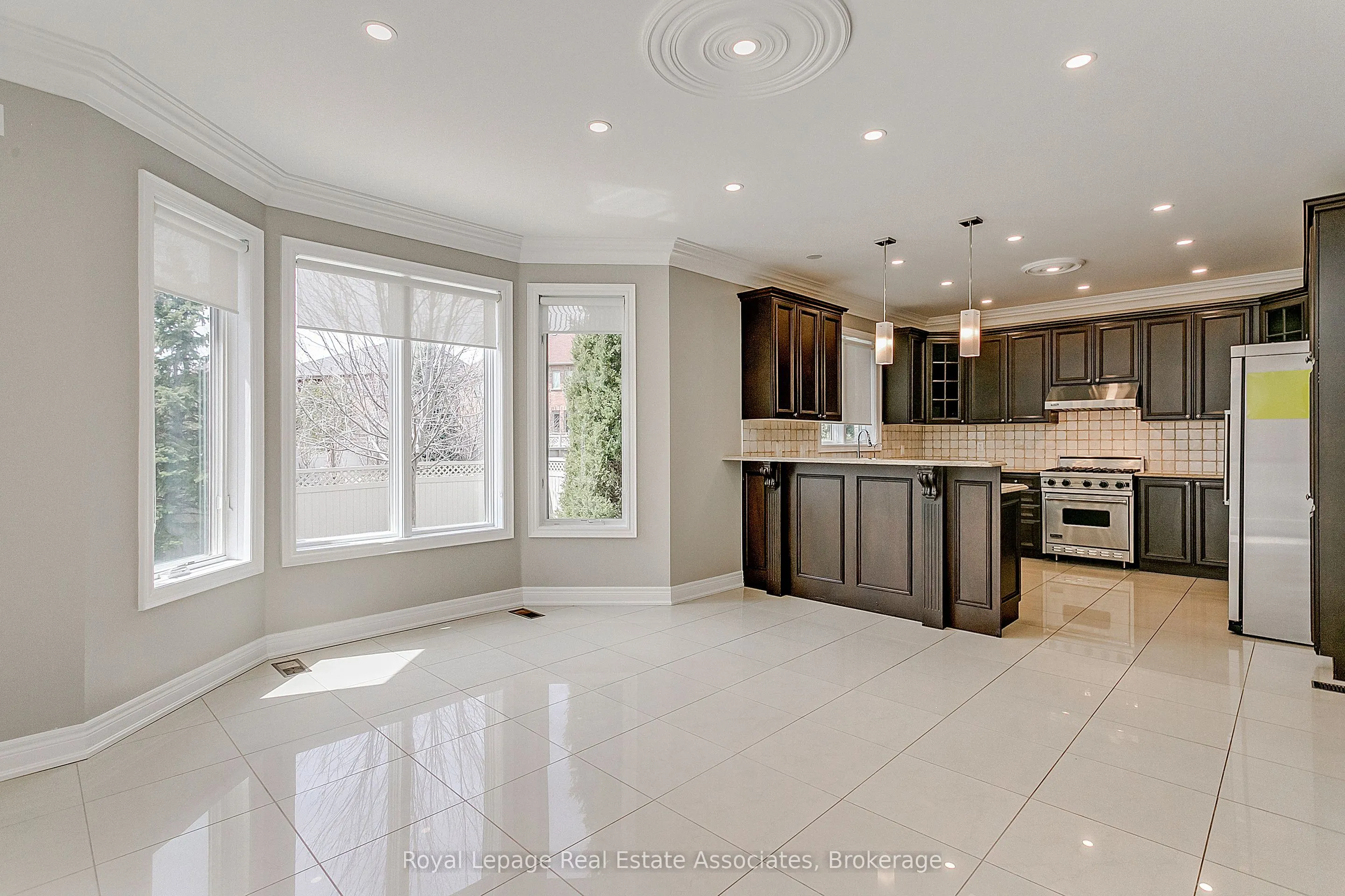 2346 Rock Point Drive