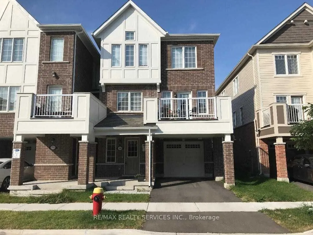 568 Allport Gate