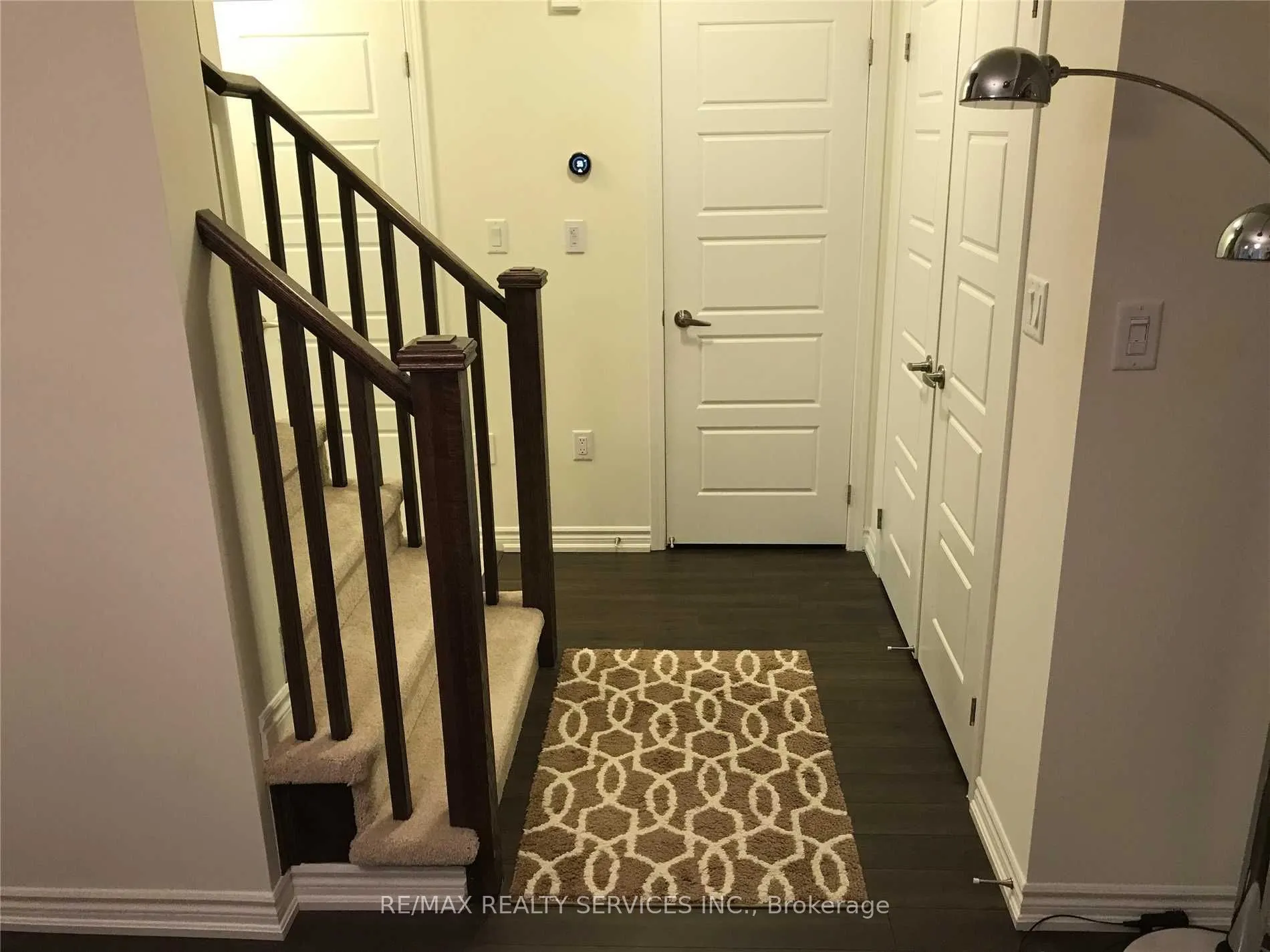 568 Allport Gate