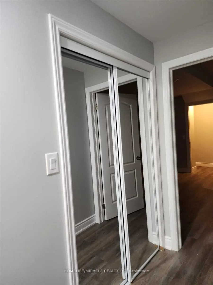 16 Lyle Way, #Basement