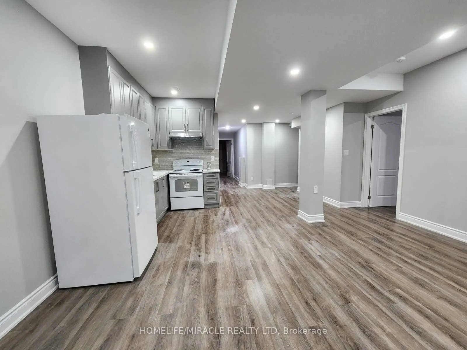 16 Lyle Way, #Basement
