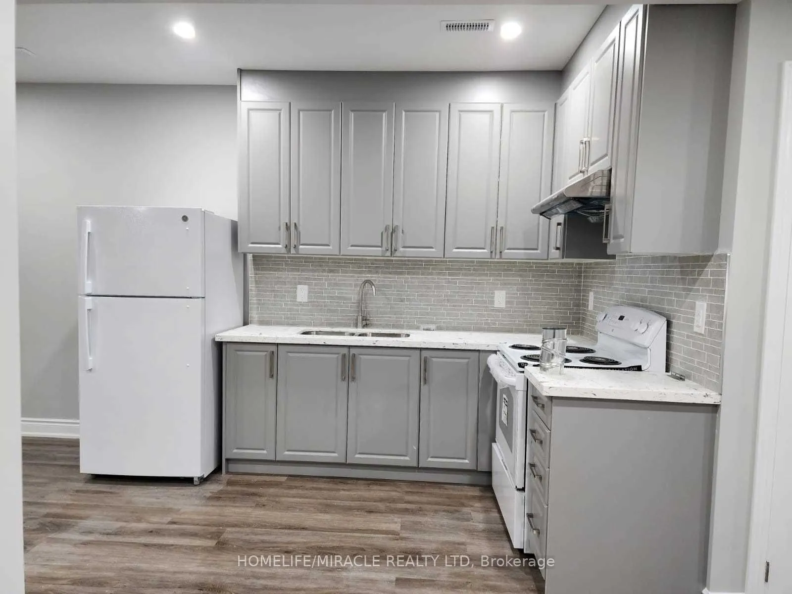 16 Lyle Way, #Basement