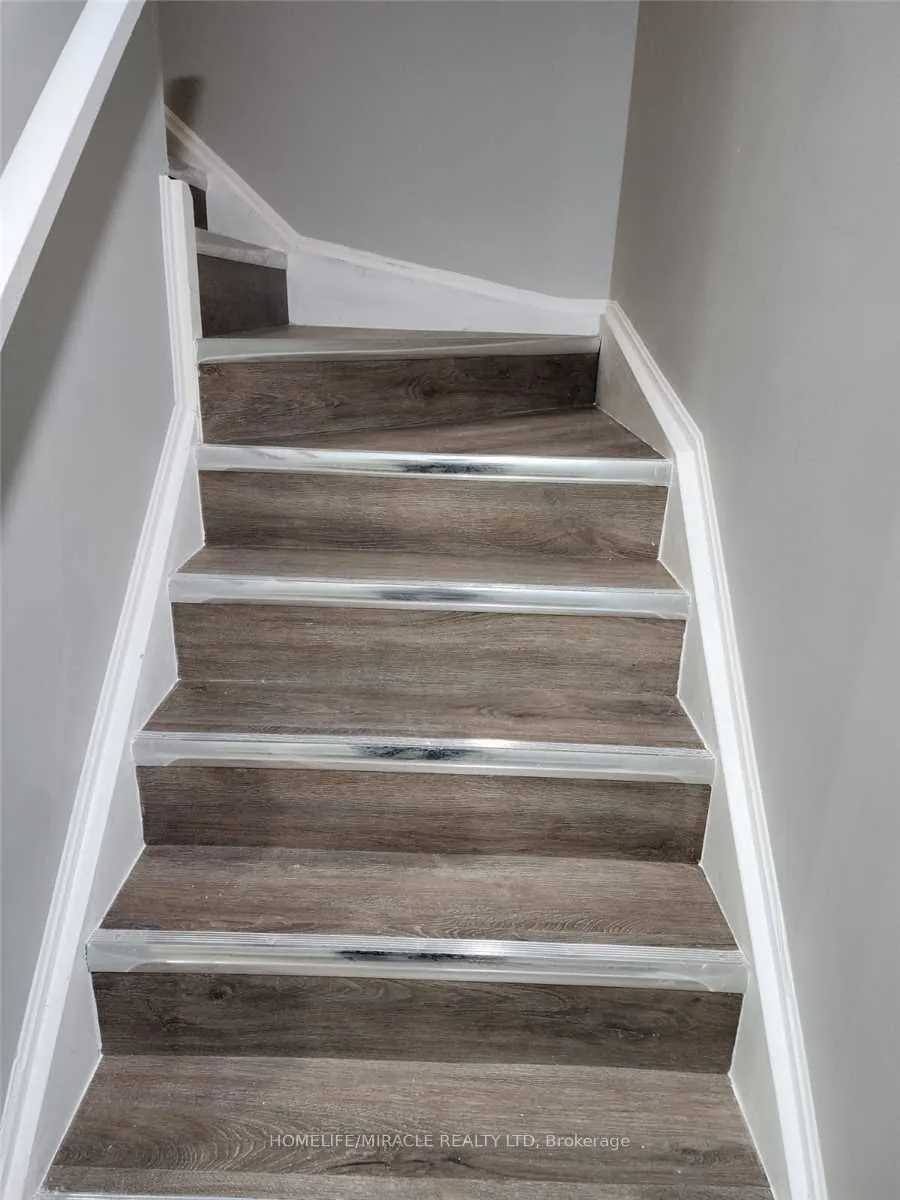 16 Lyle Way, #Basement