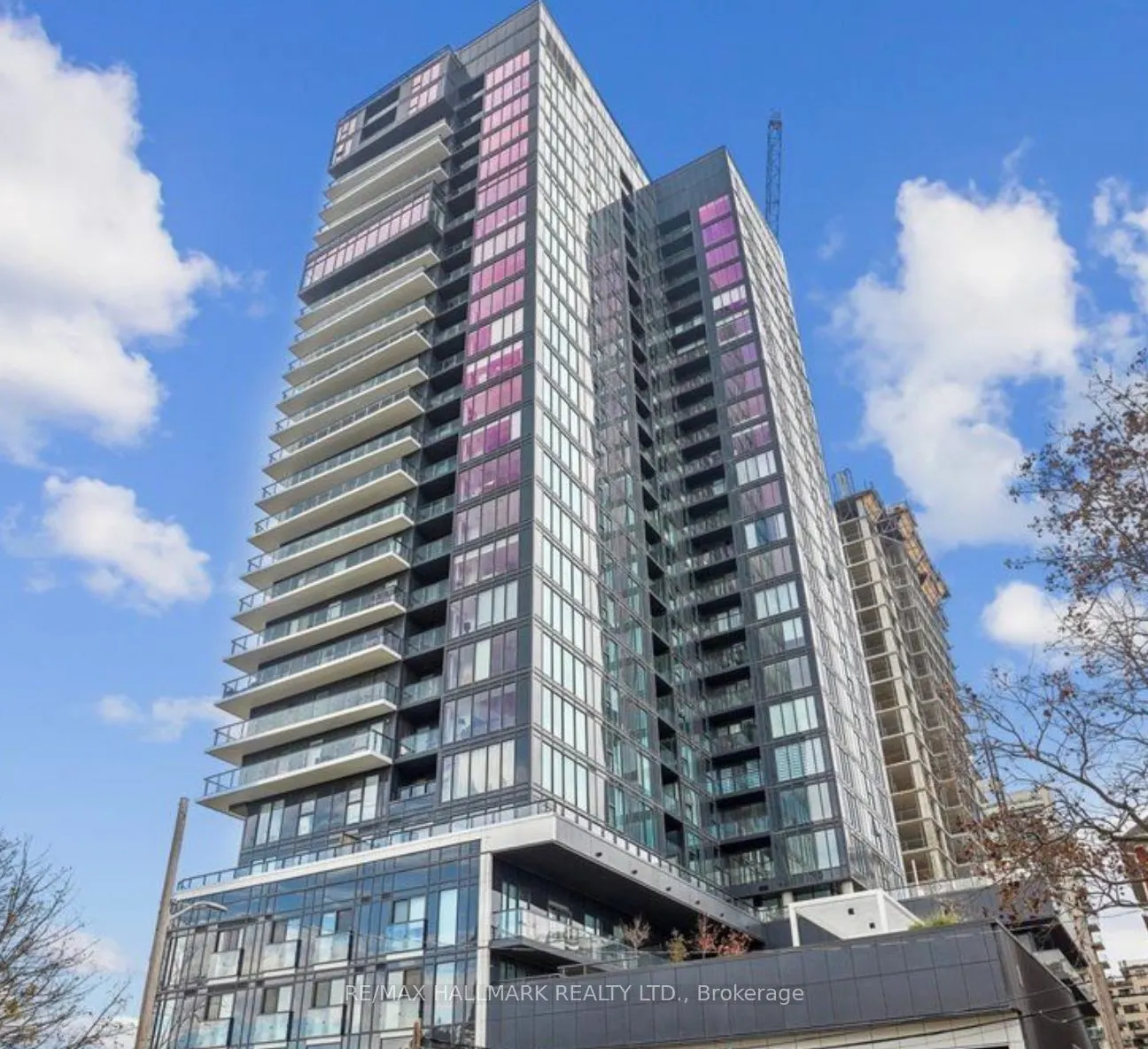 370 Martha Street, #402