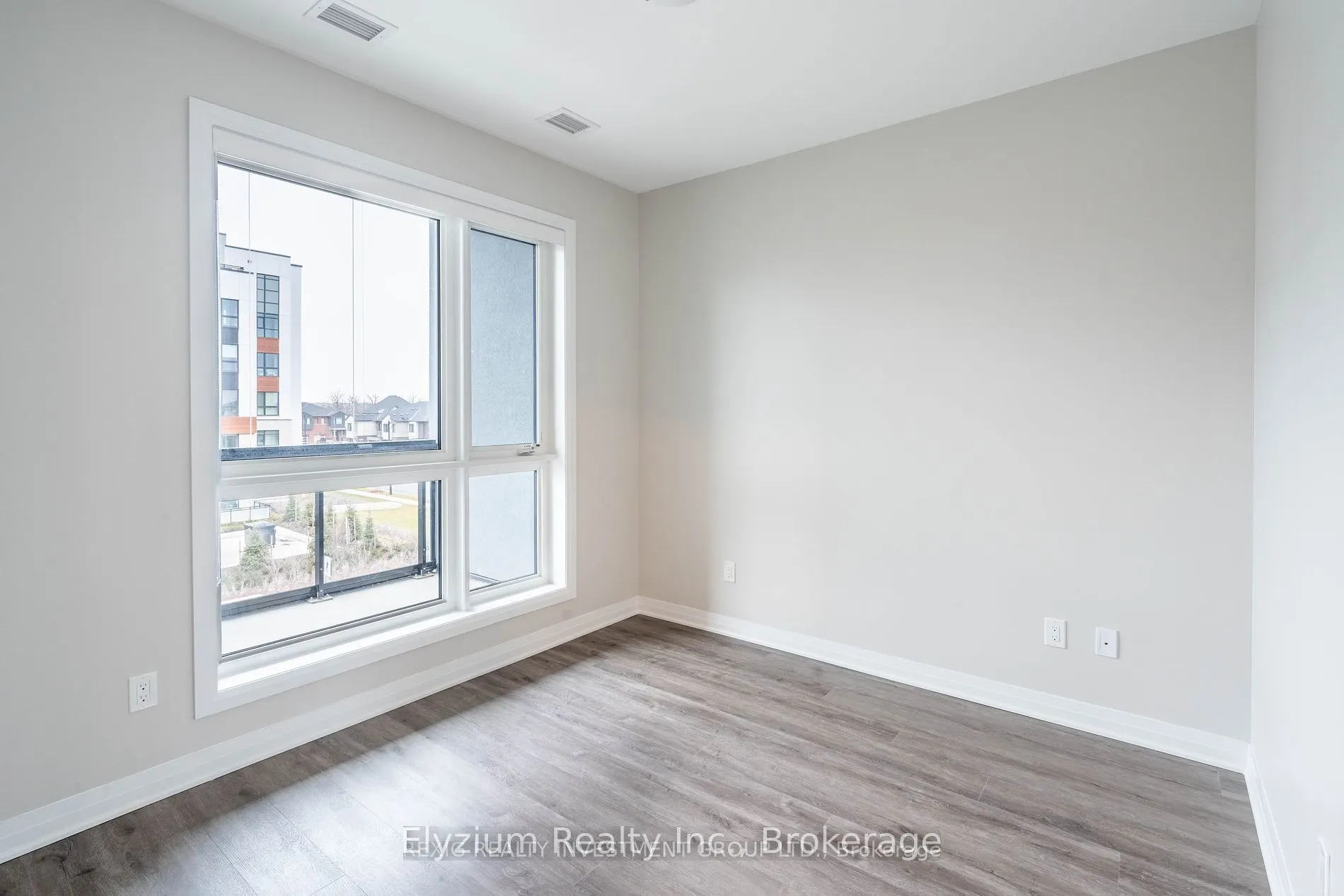 470 Gordon Krantz Avenue, #312