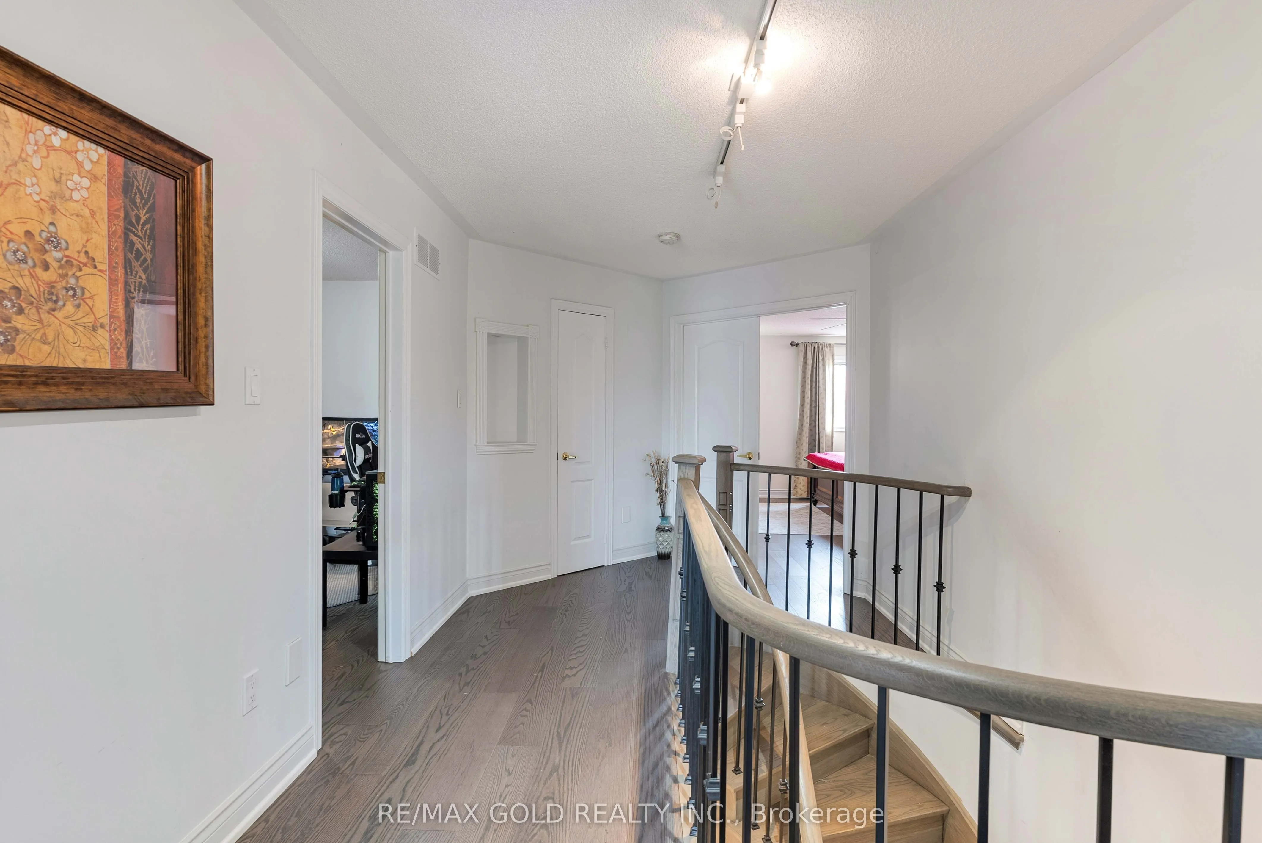 14 Country Stroll Crescent