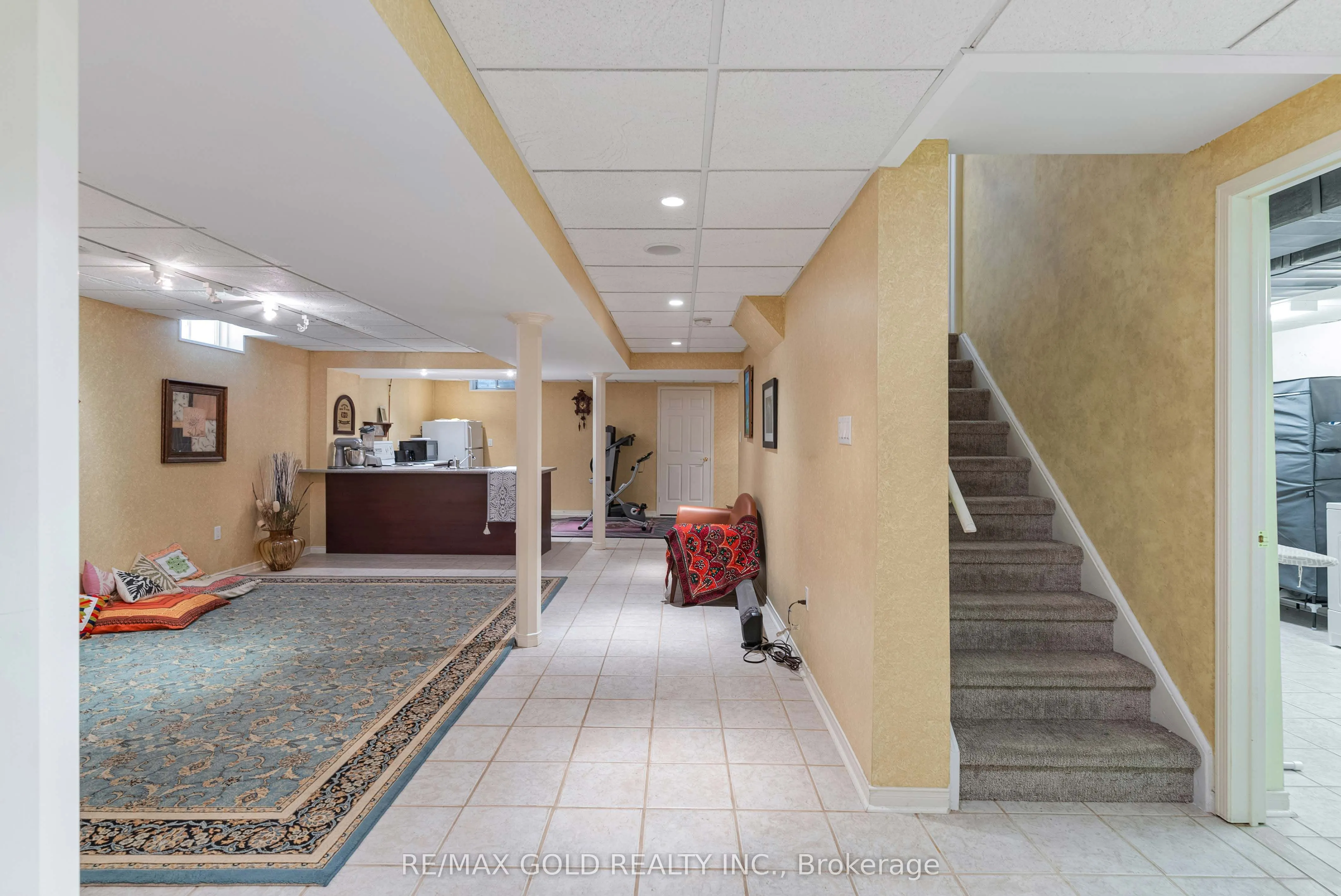 14 Country Stroll Crescent