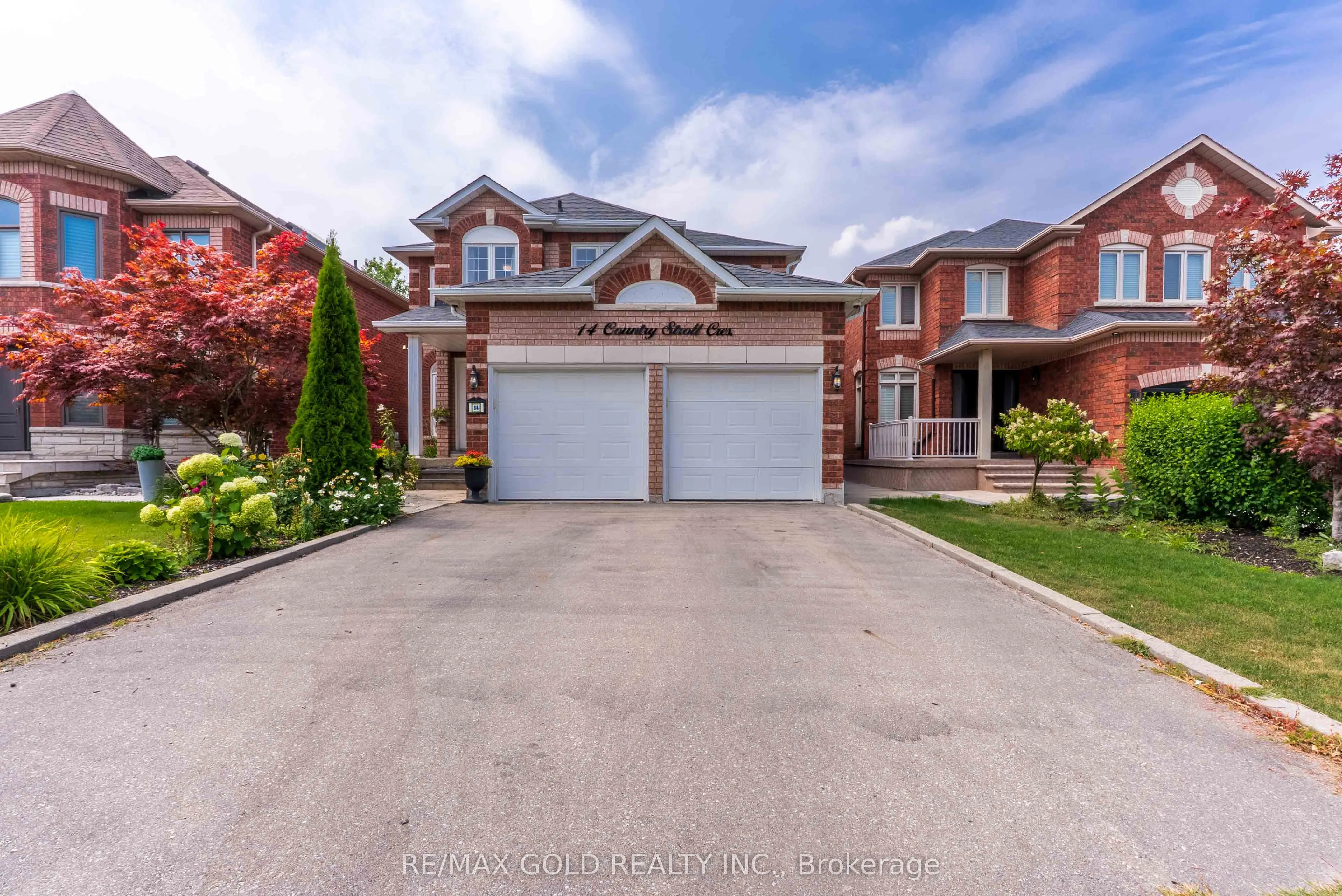 14 Country Stroll Crescent