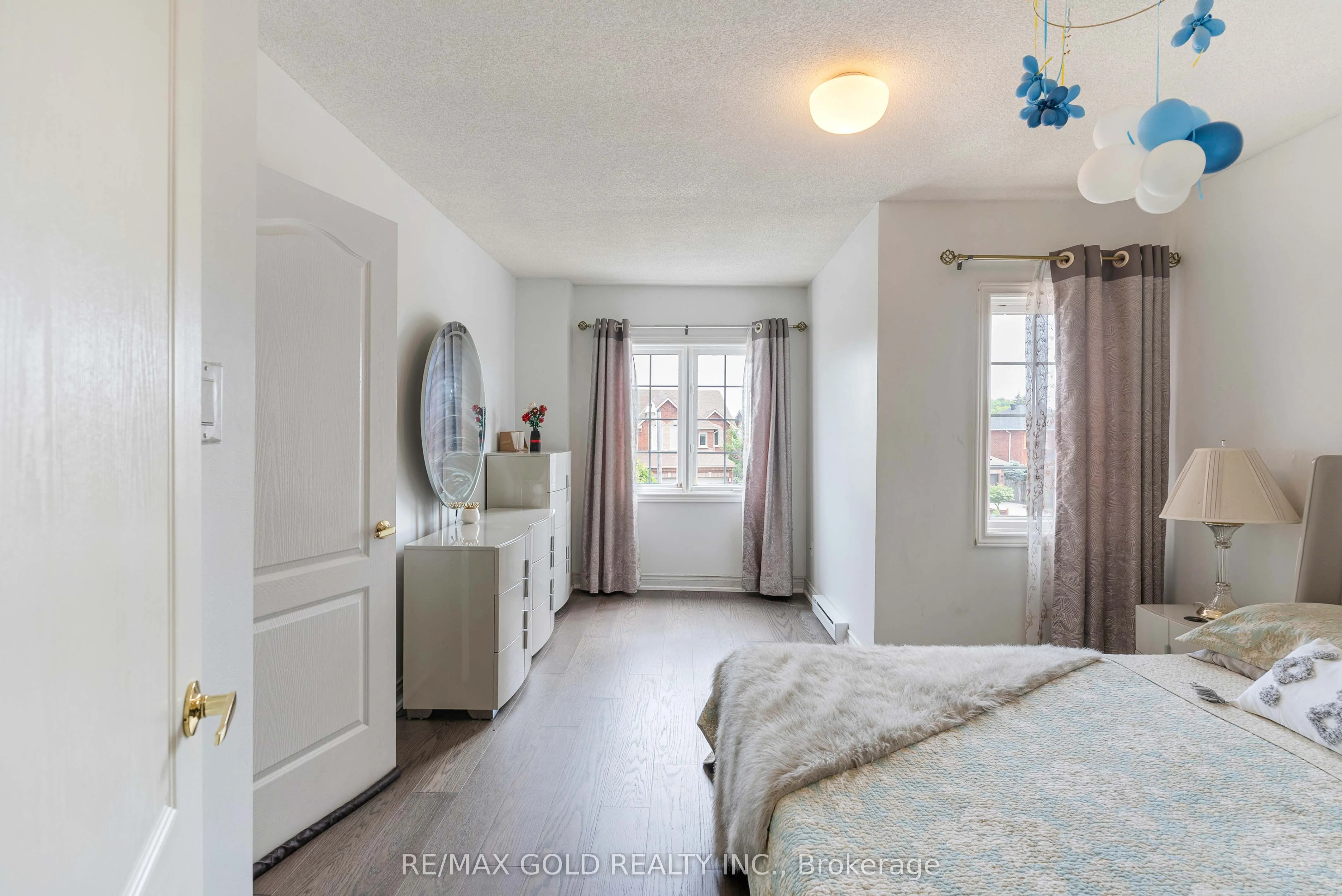 14 Country Stroll Crescent
