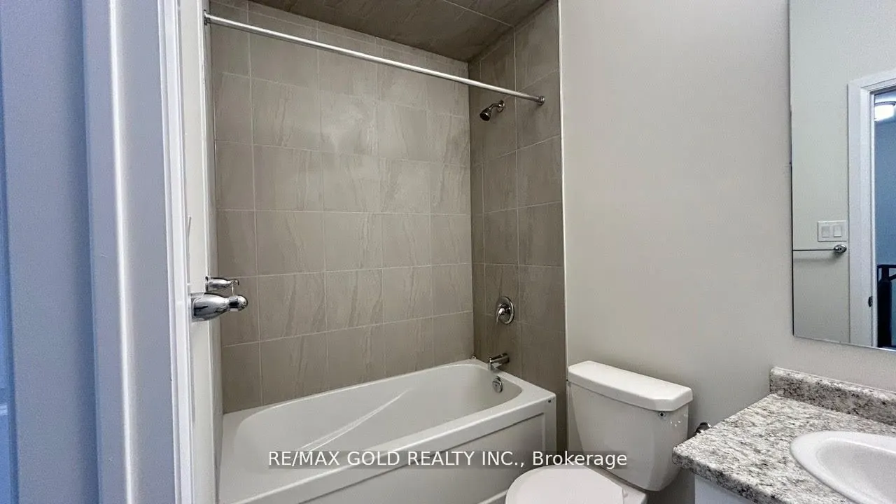 35 Fieldridge Crescent, #36