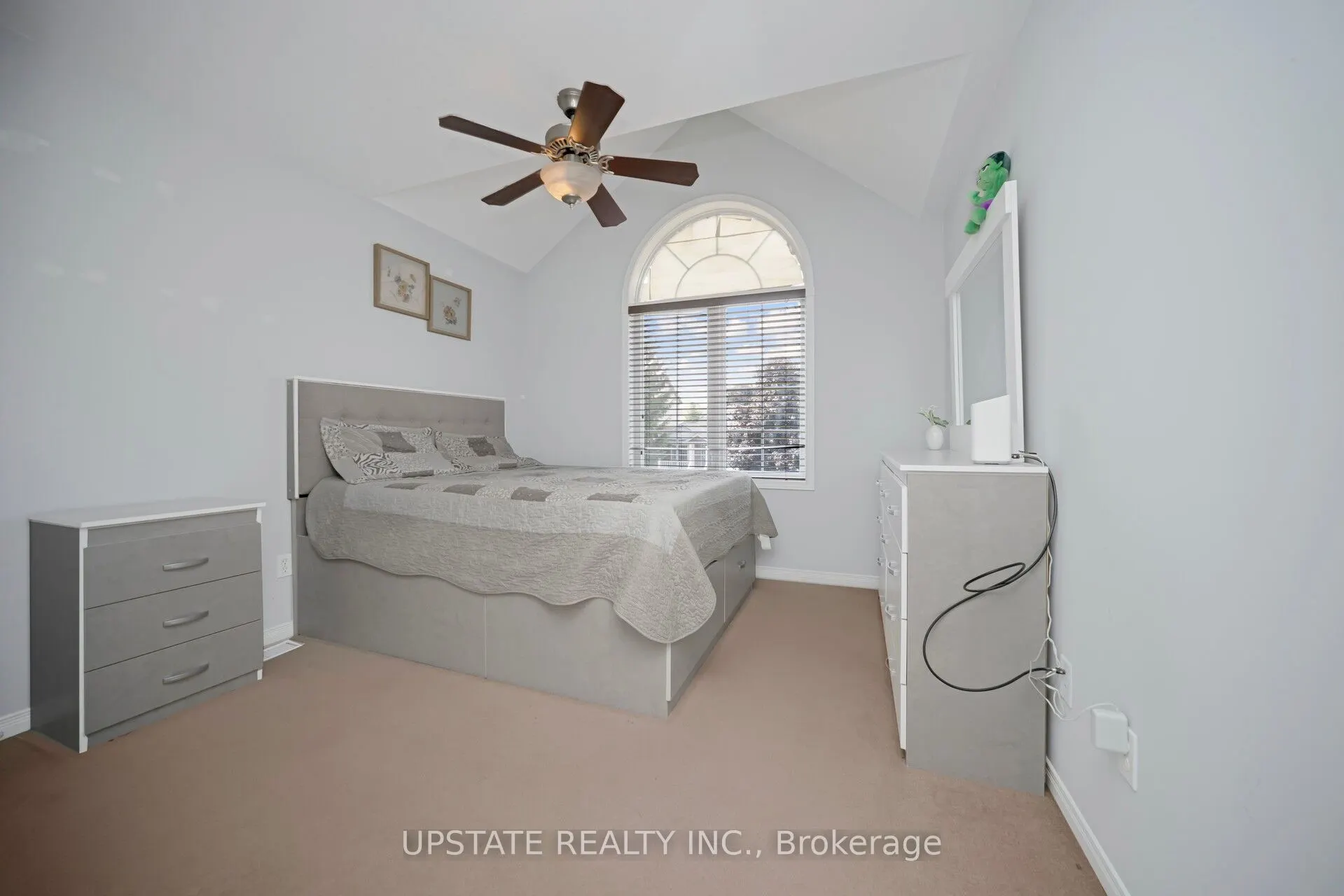 16 Settlers Road
