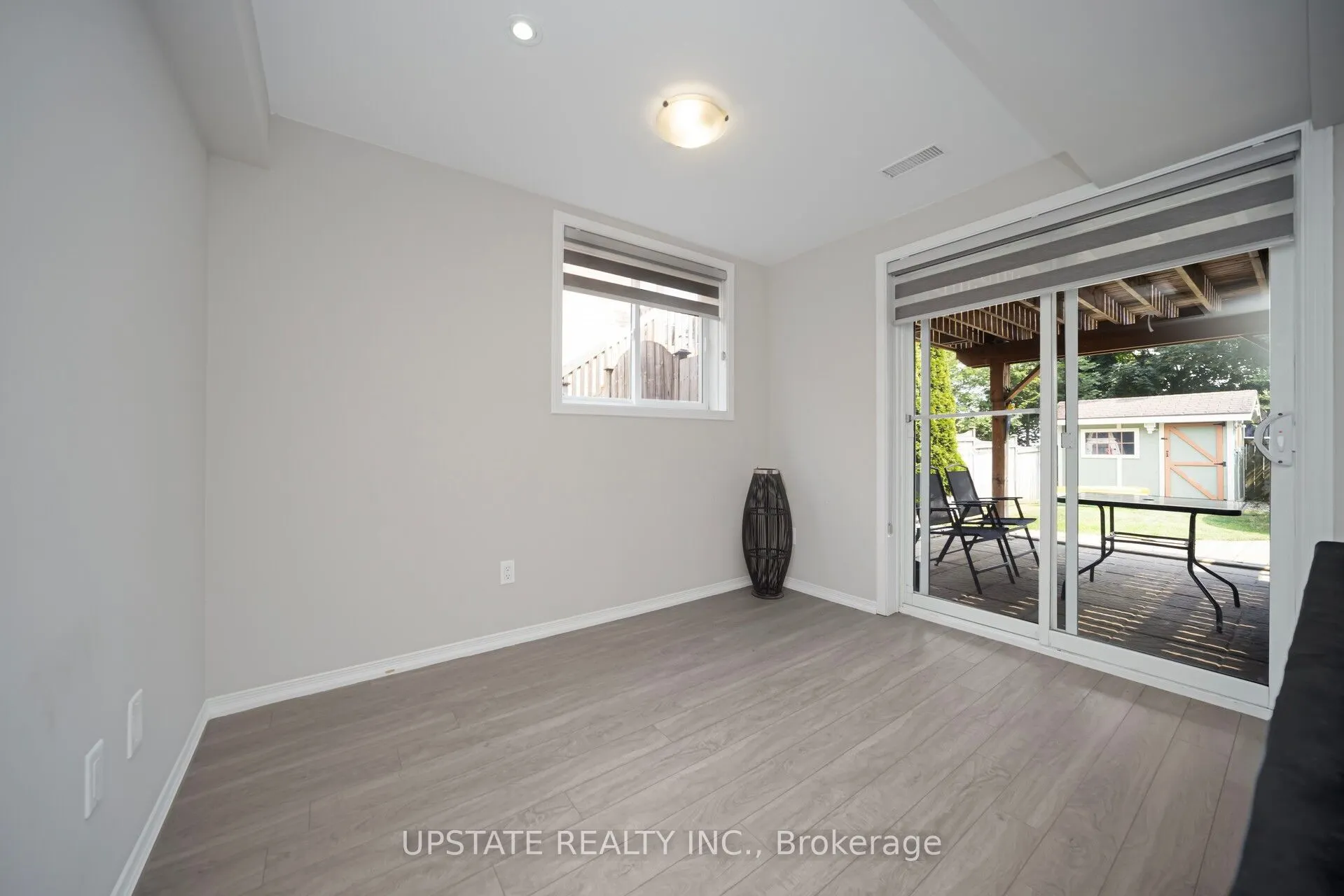 16 Settlers Road