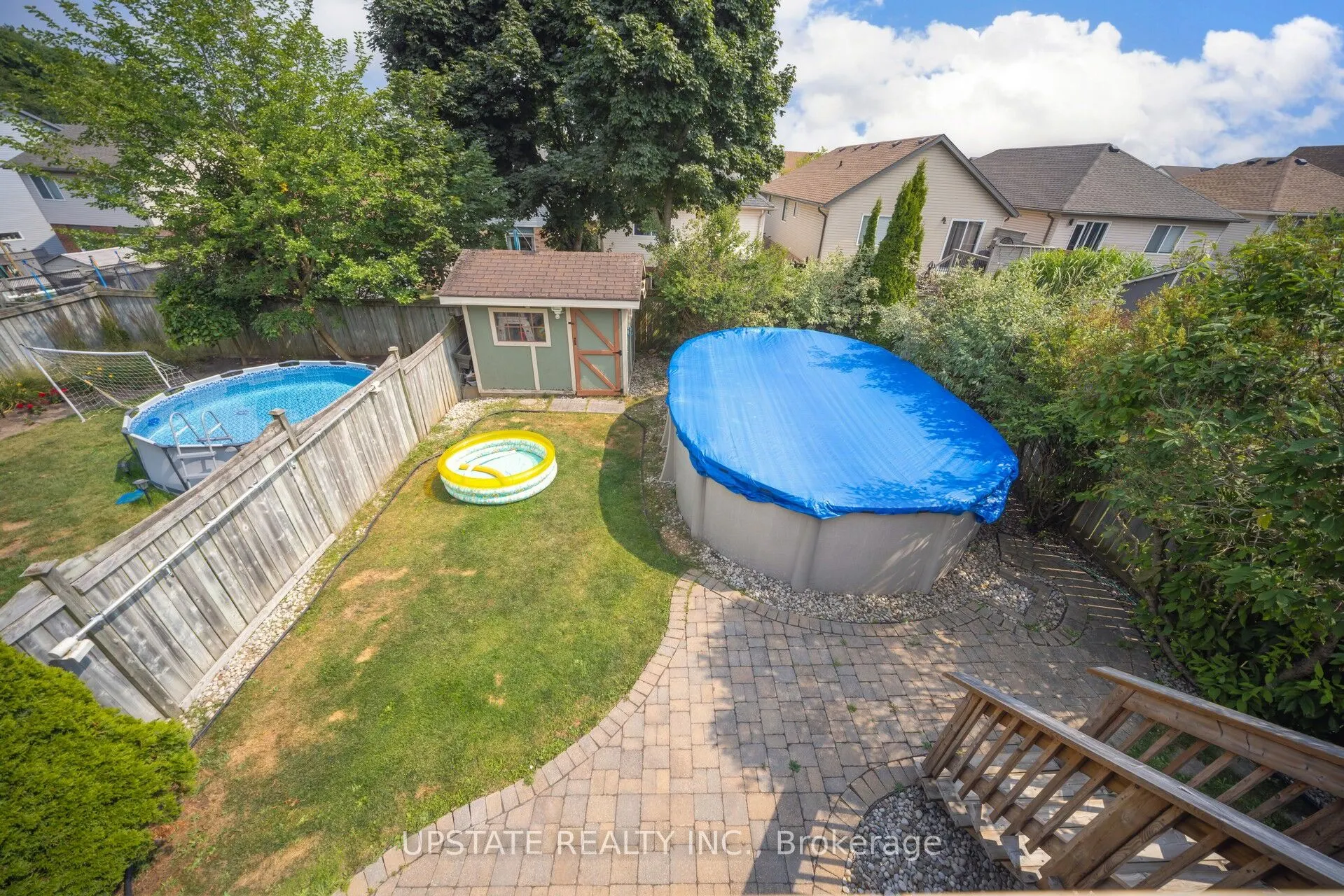 16 Settlers Road