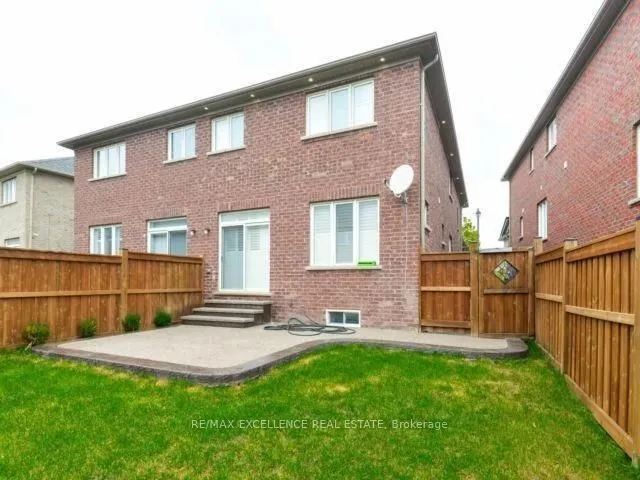 18 Zephyr Road
