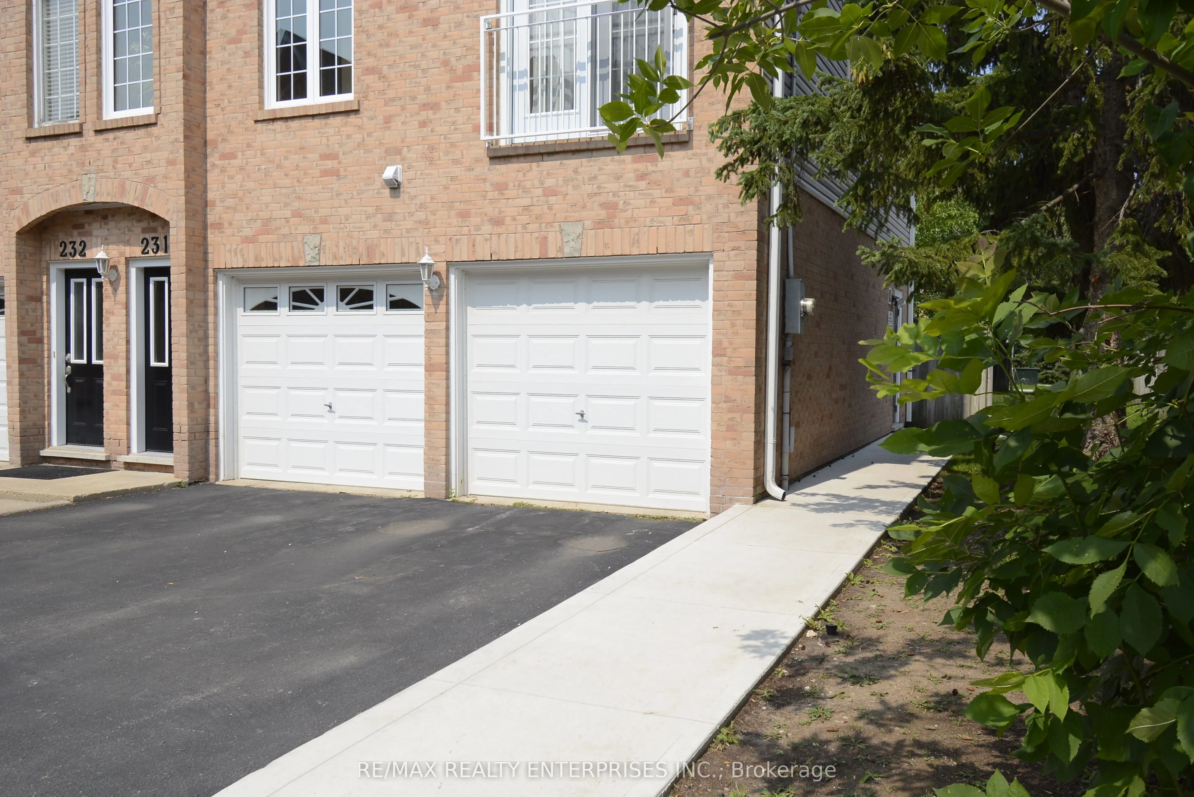 2055 Walkers Line, #234