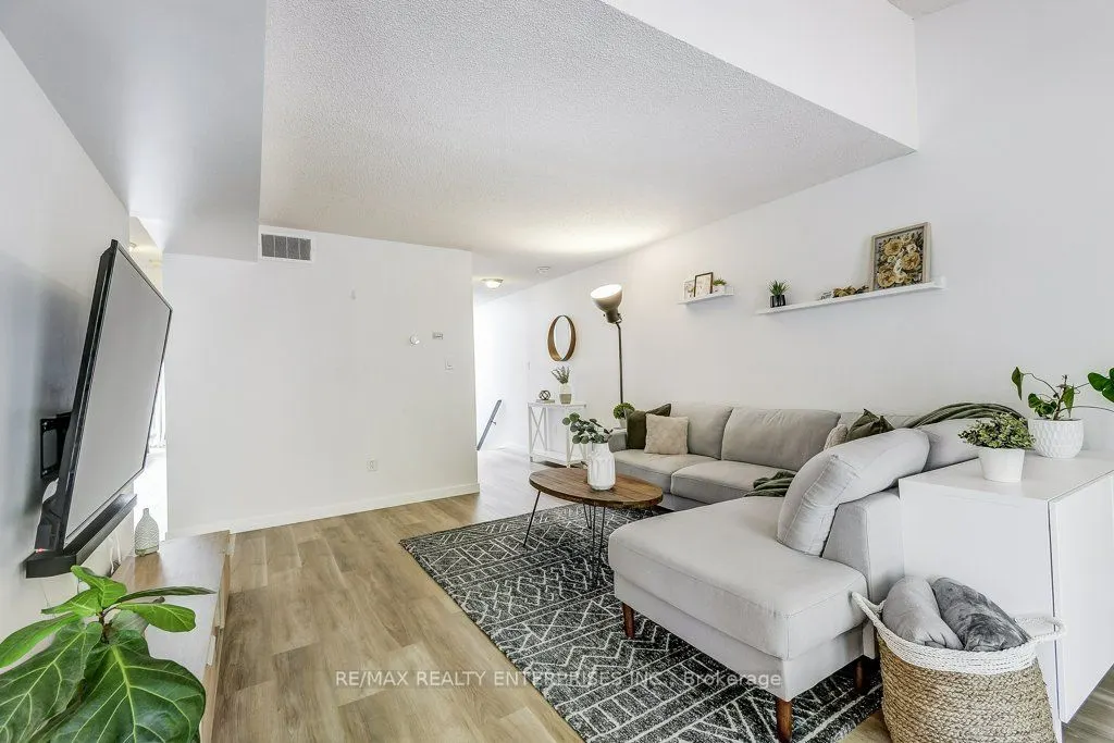 2055 Walkers Line, #234