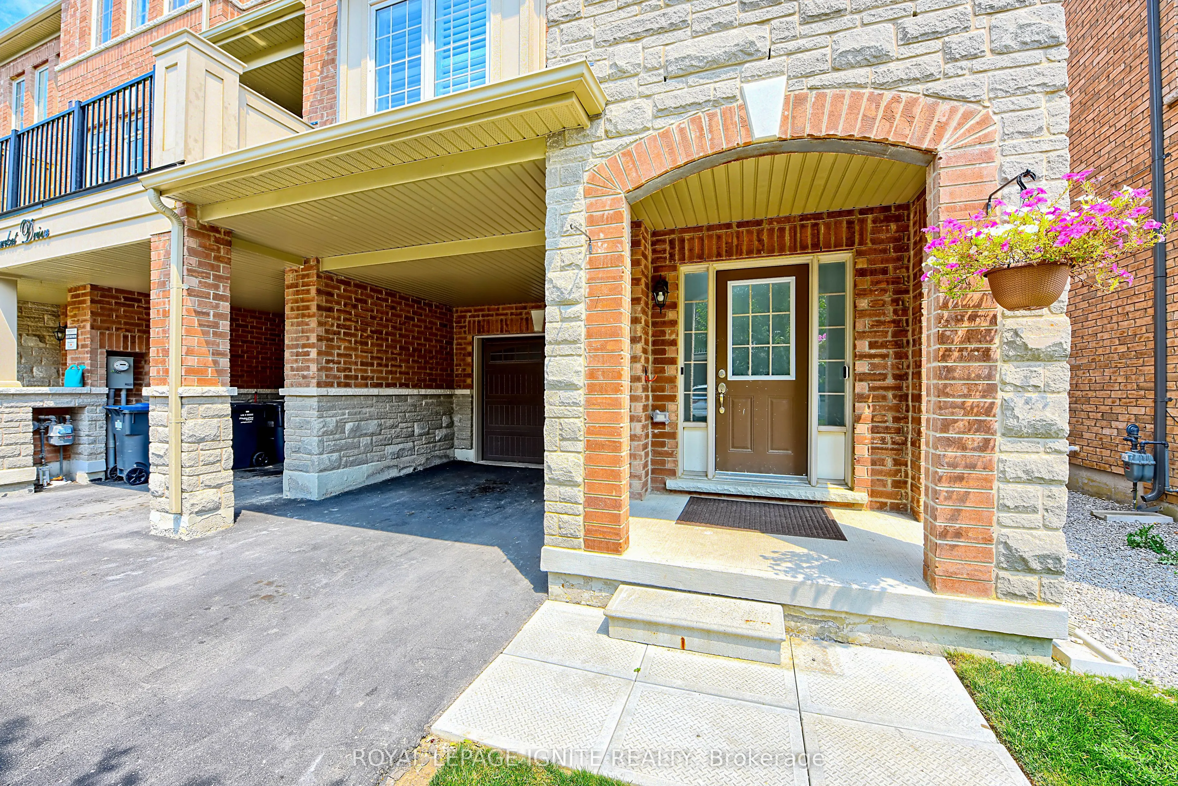 25 Haymarket Drive
