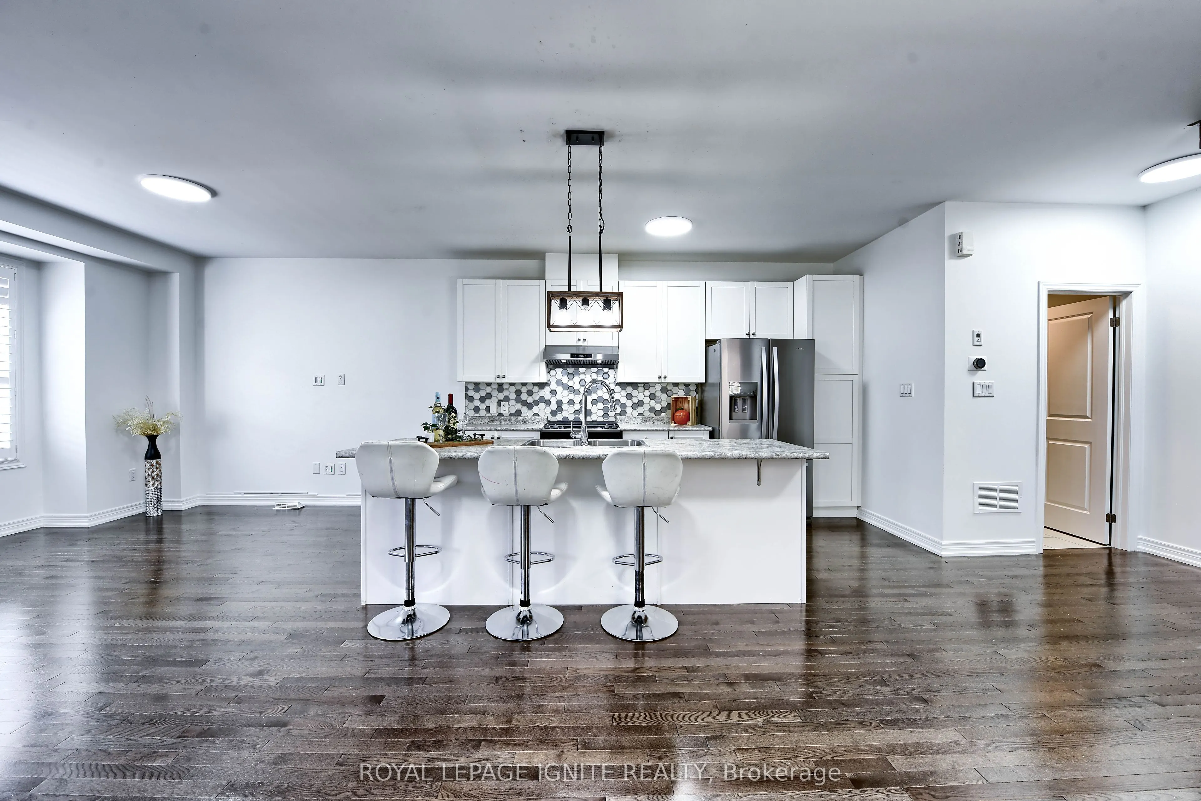 25 Haymarket Drive