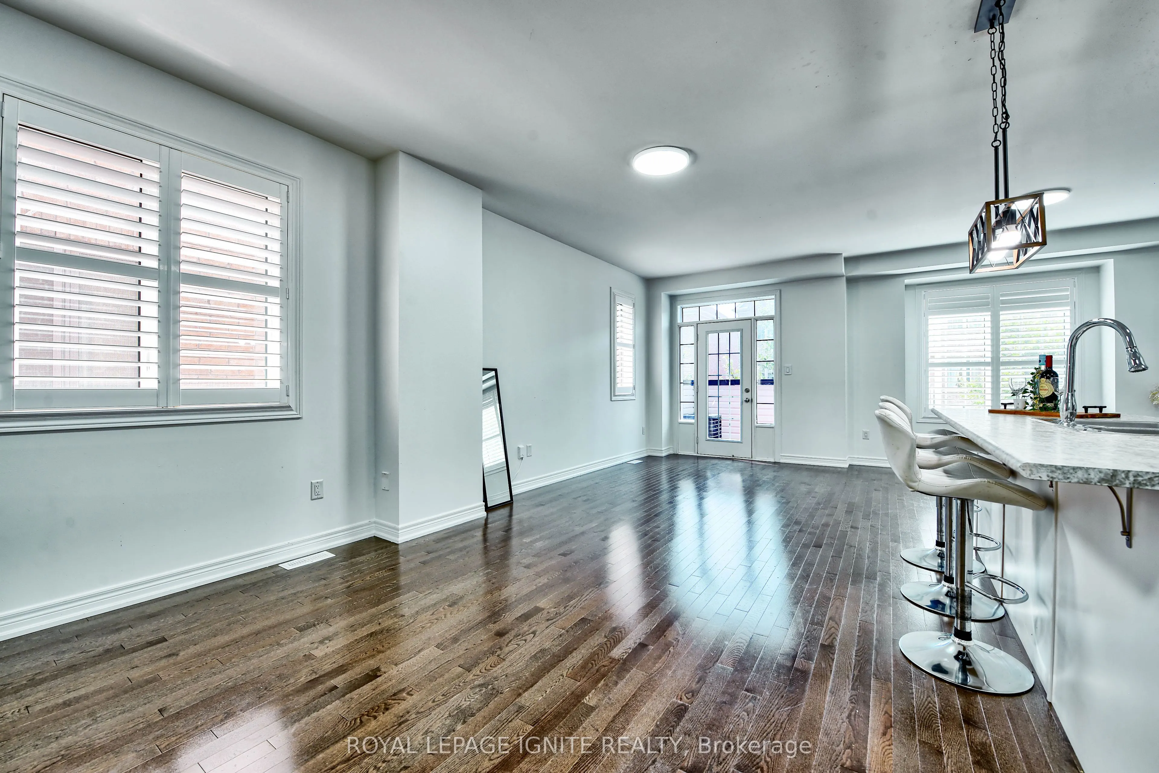 25 Haymarket Drive