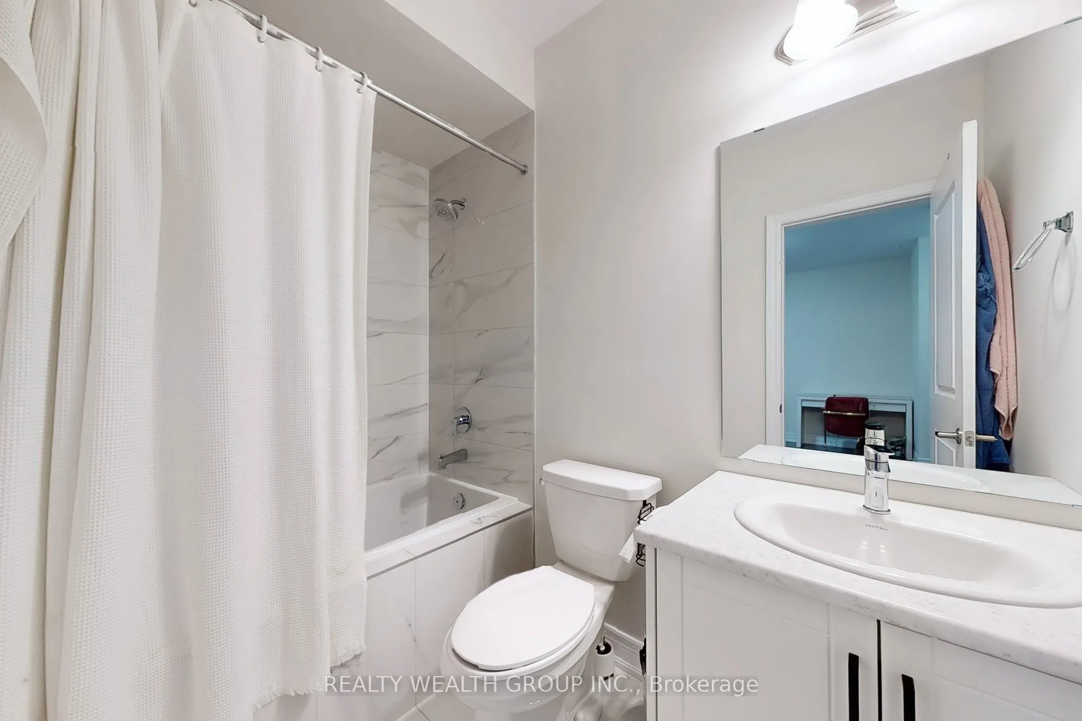2421 Irene Crescent