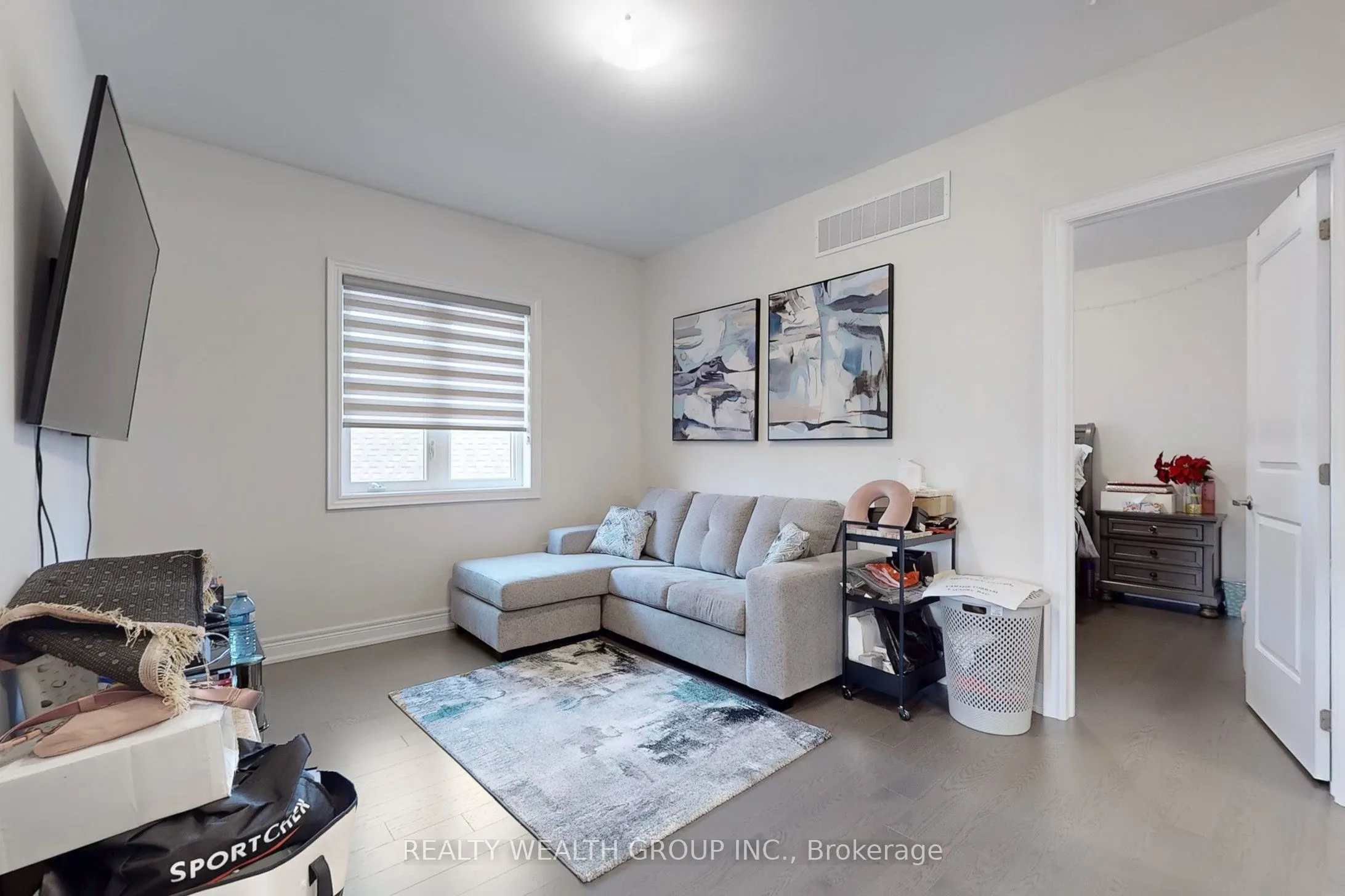 2421 Irene Crescent