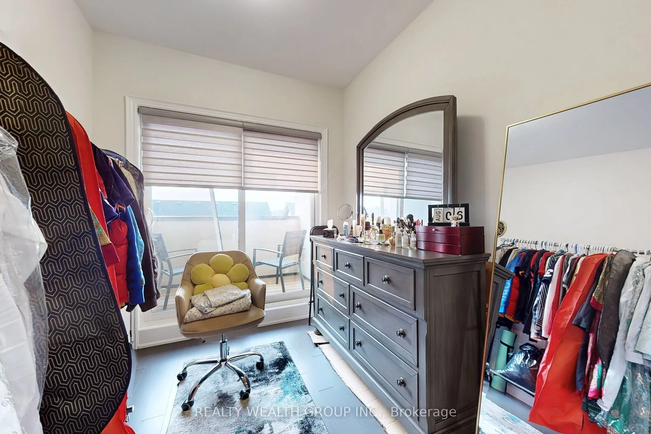 2421 Irene Crescent