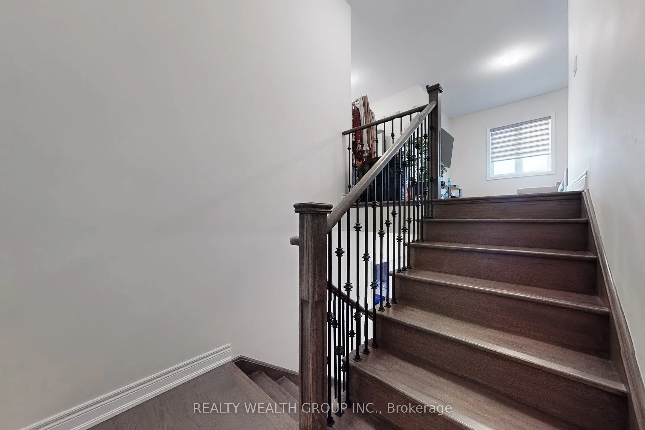 2421 Irene Crescent