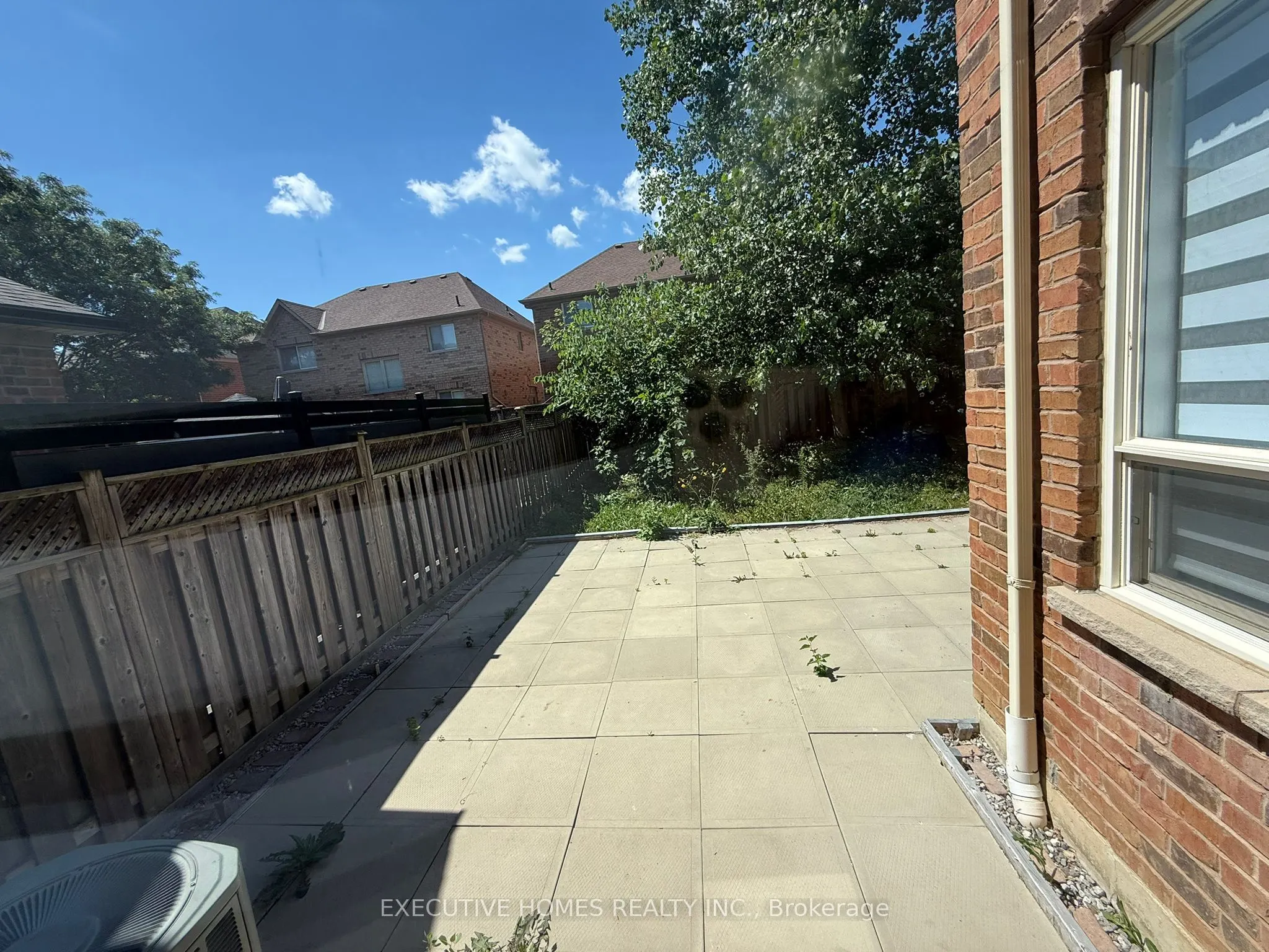 4792 Glasshill Grove