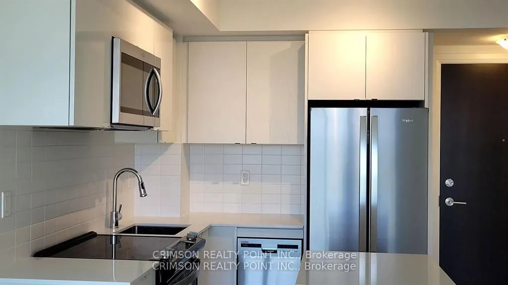 1461 Lawrence Avenue W, #601