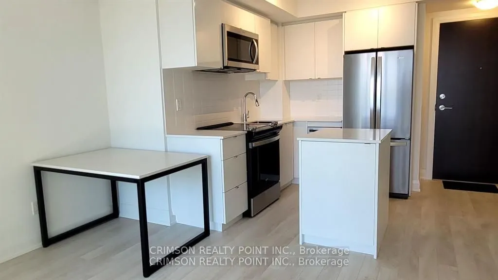 1461 Lawrence Avenue W, #601