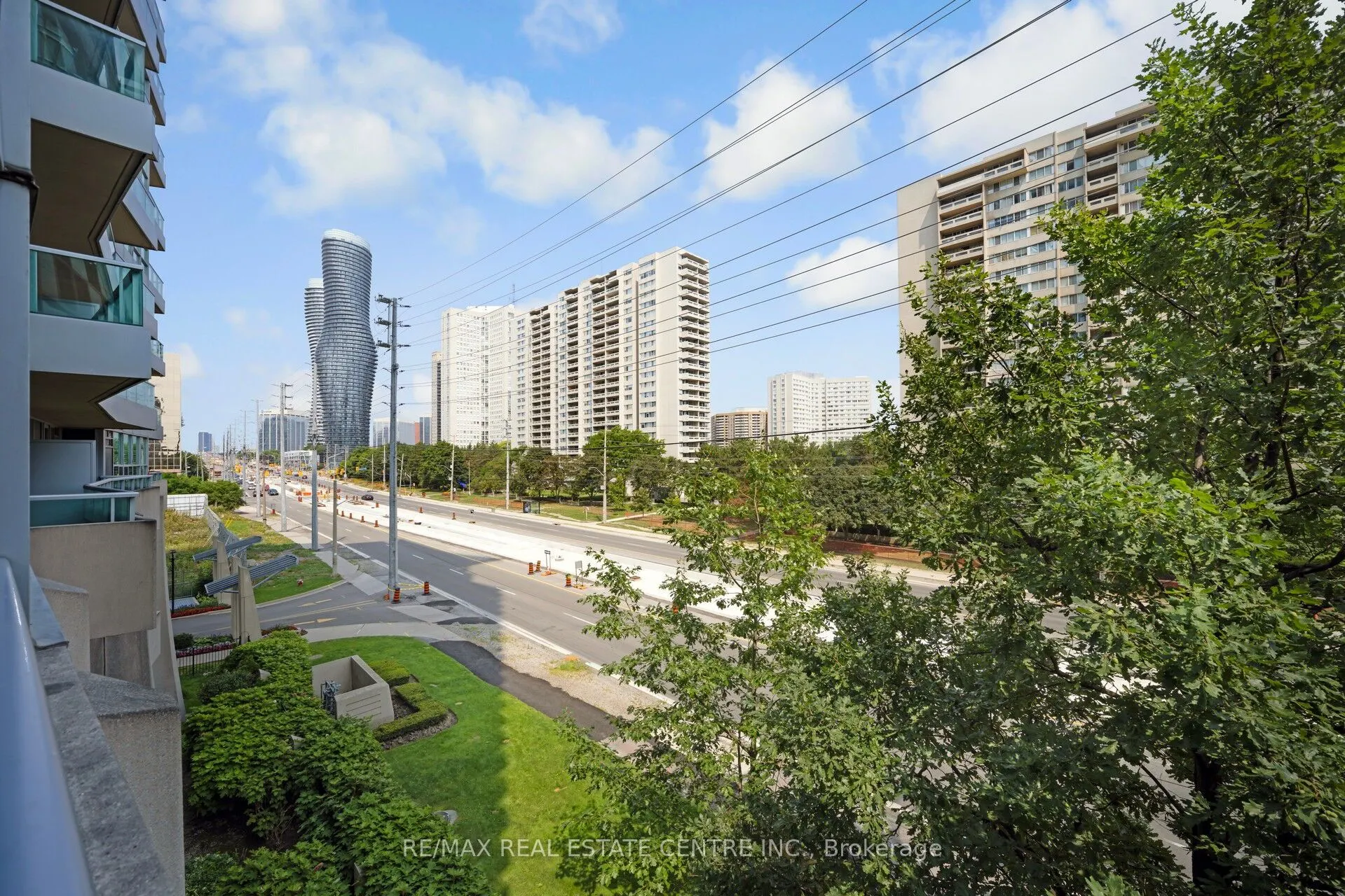 1 Elm Drive, #302