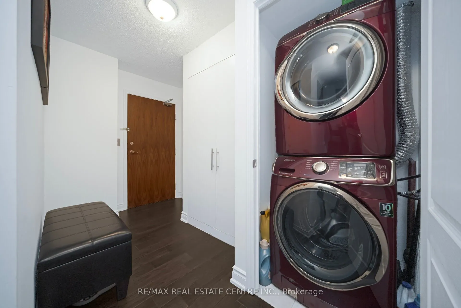 1 Elm Drive, #302