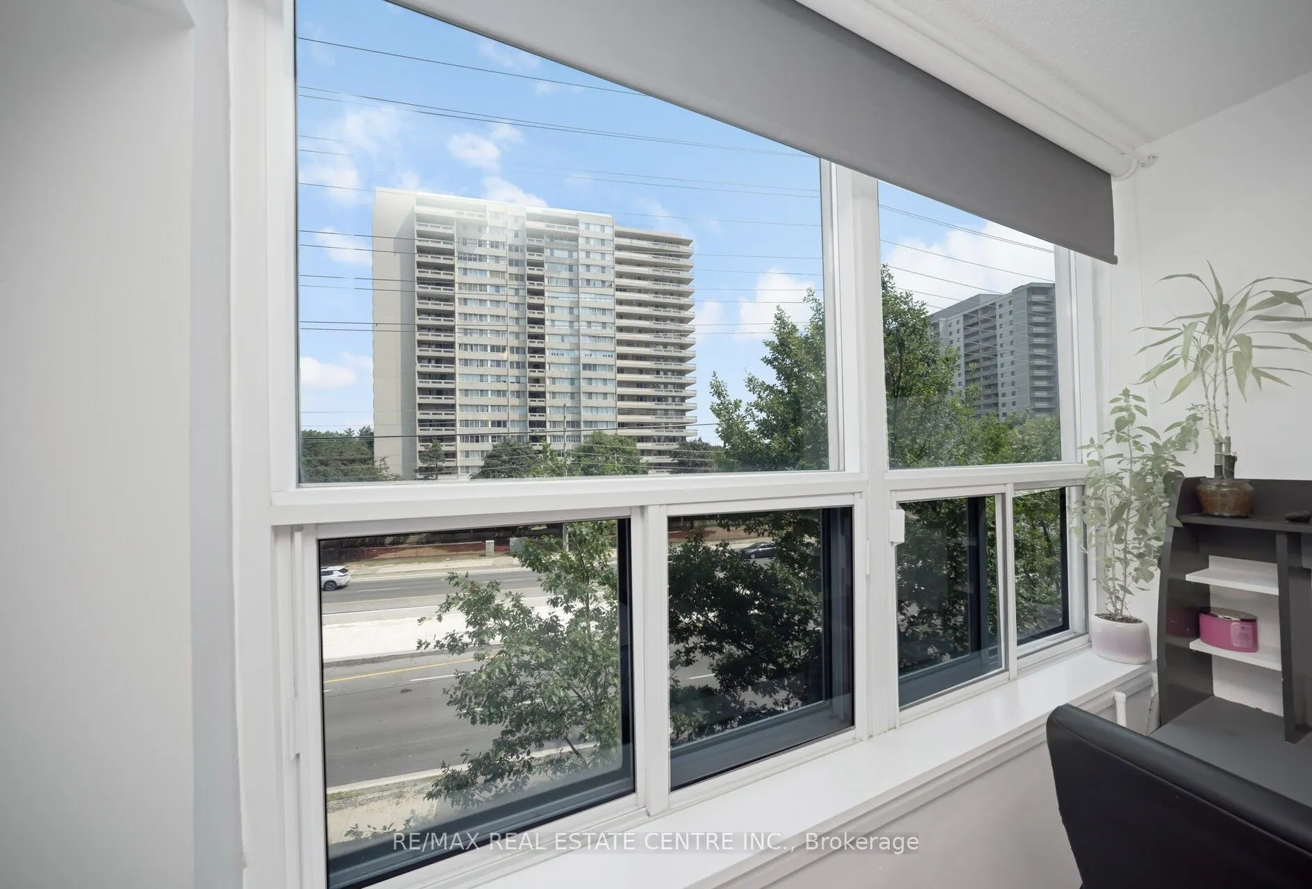 1 Elm Drive, #302