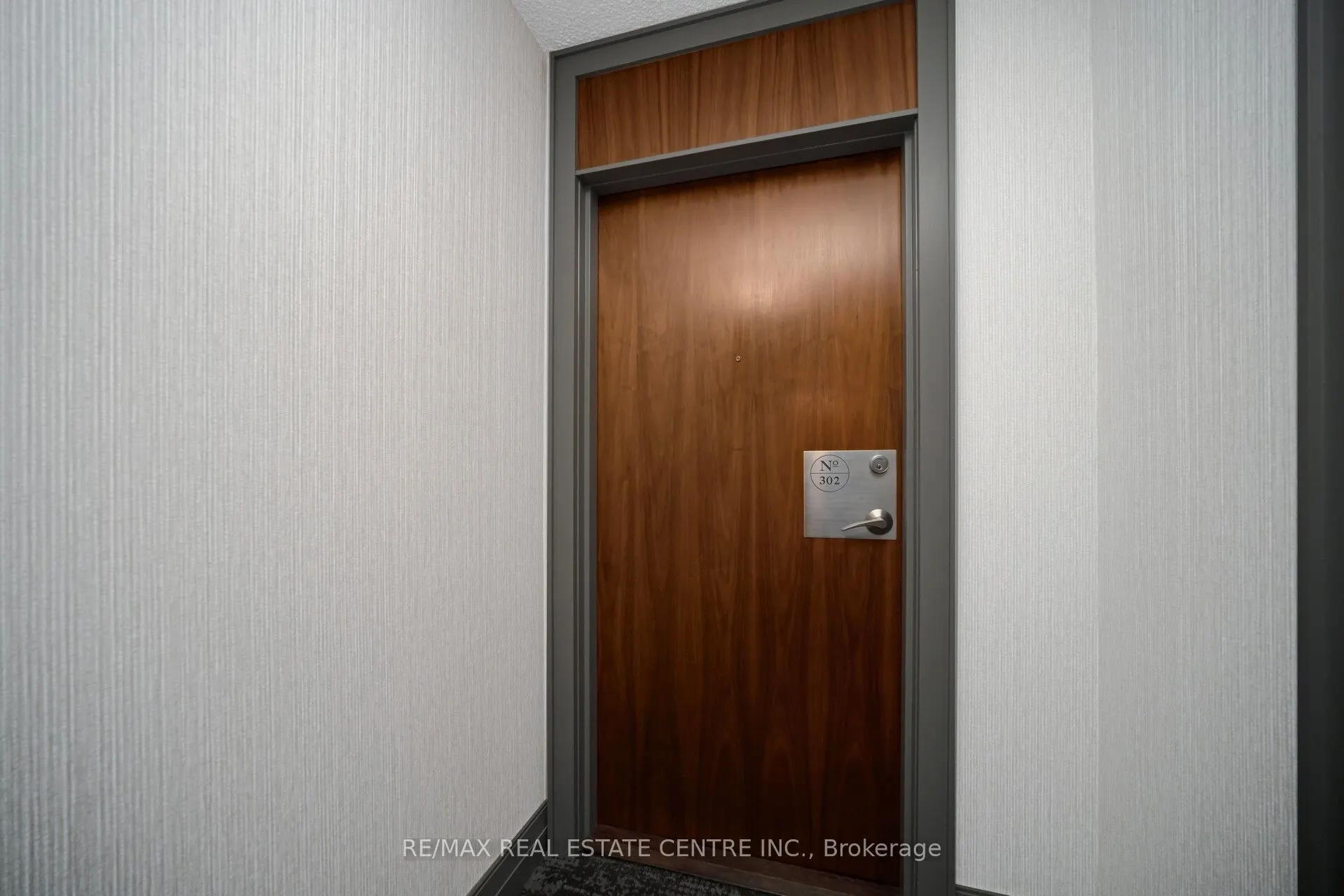 1 Elm Drive, #302