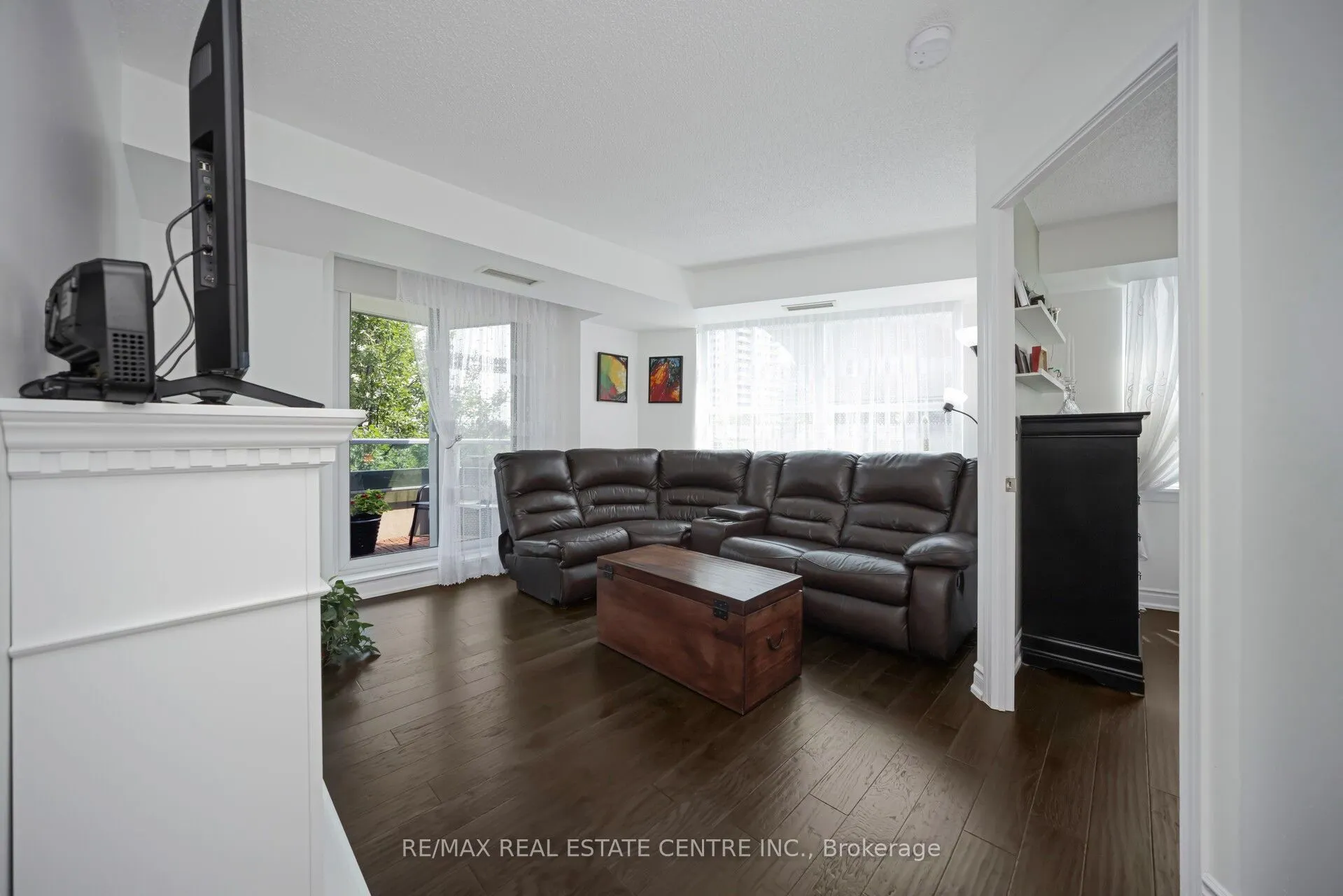1 Elm Drive, #302