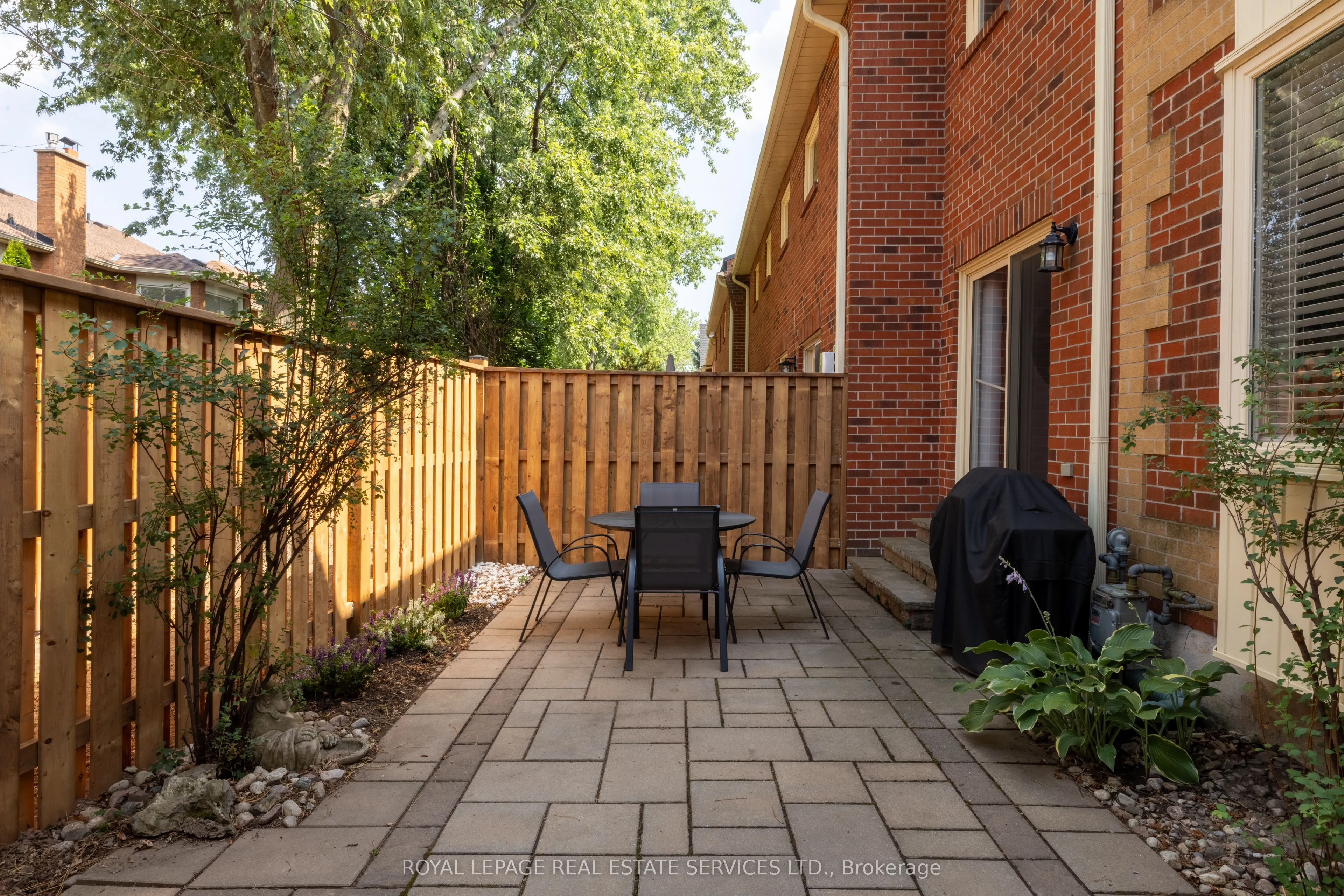 2006 Glenada Crescent, #7