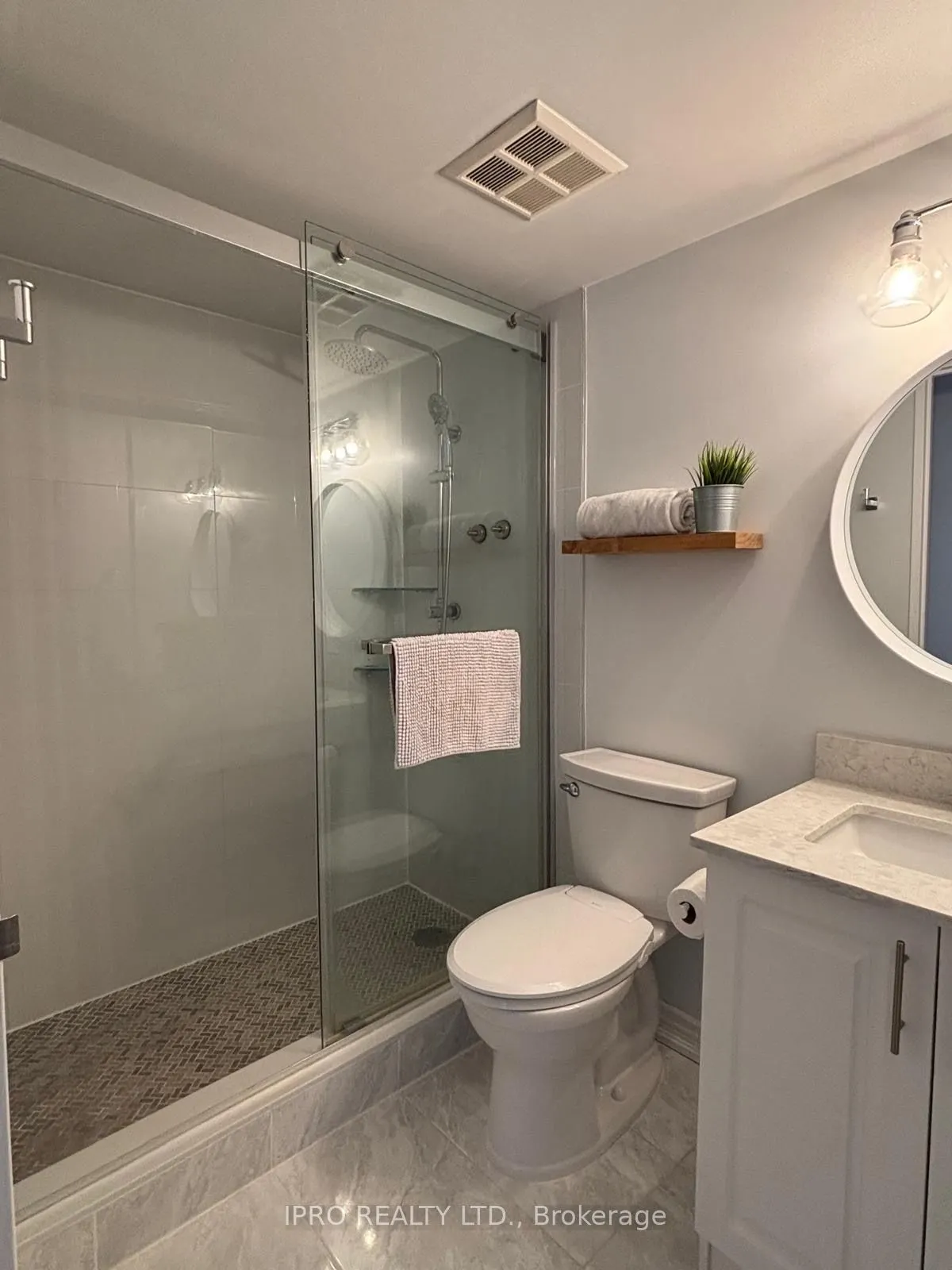 145 Hillcrest Avenue E, #2310